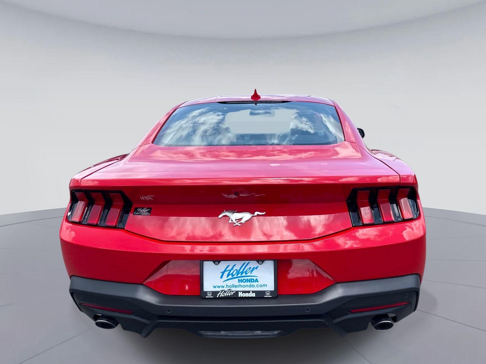 2026 FORD MUSTANG