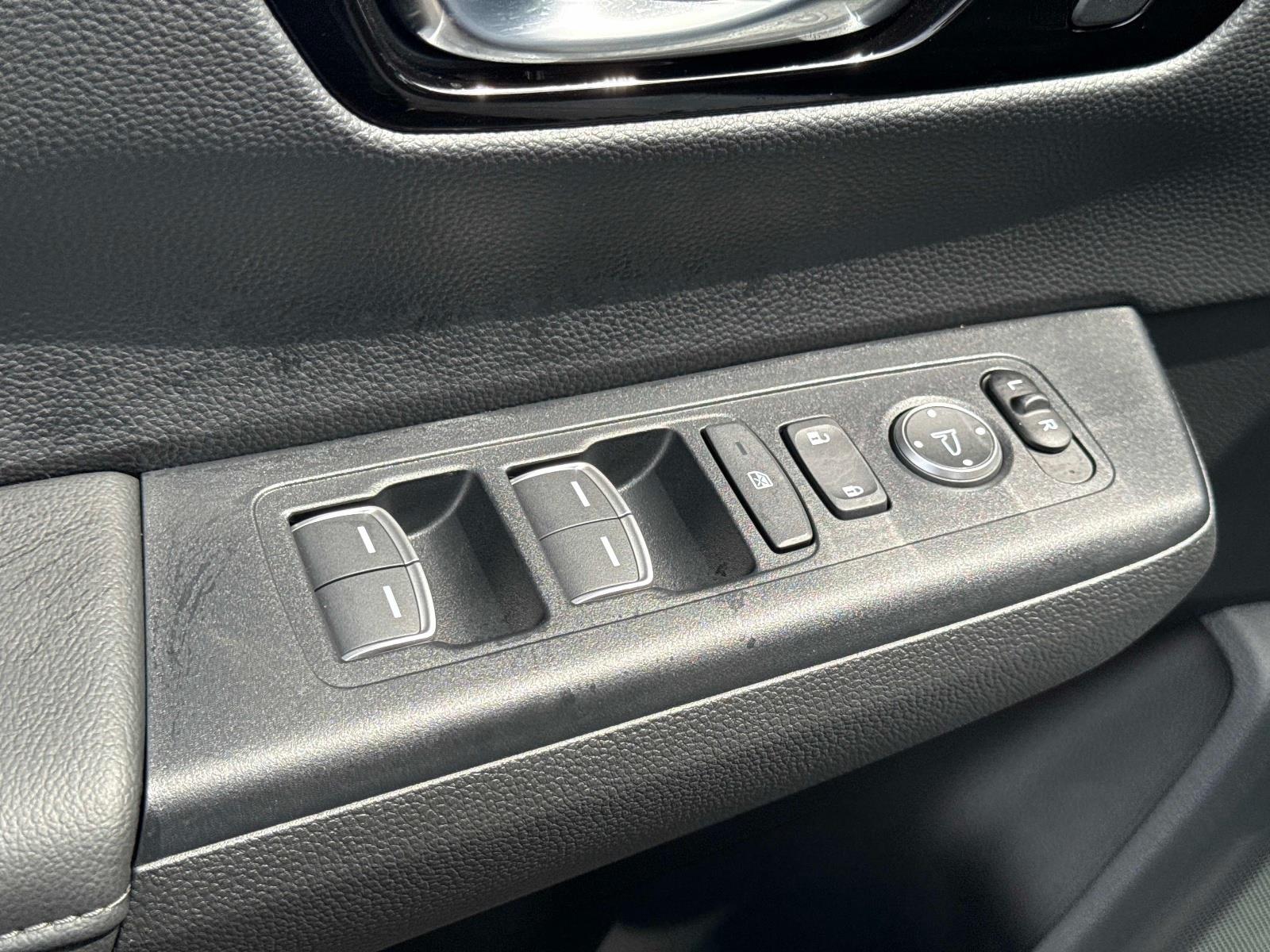 2024 Honda CR-V EX-L - Photo 20