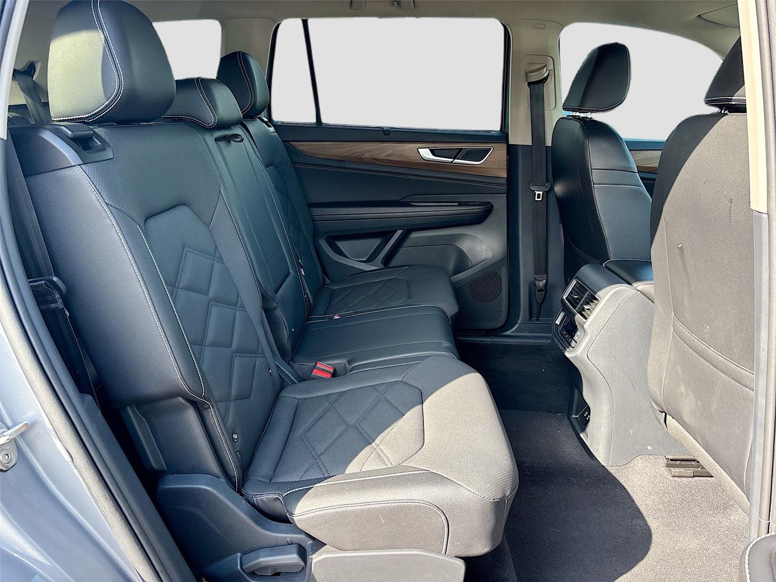 2025 VOLKSWAGEN ATLAS SE