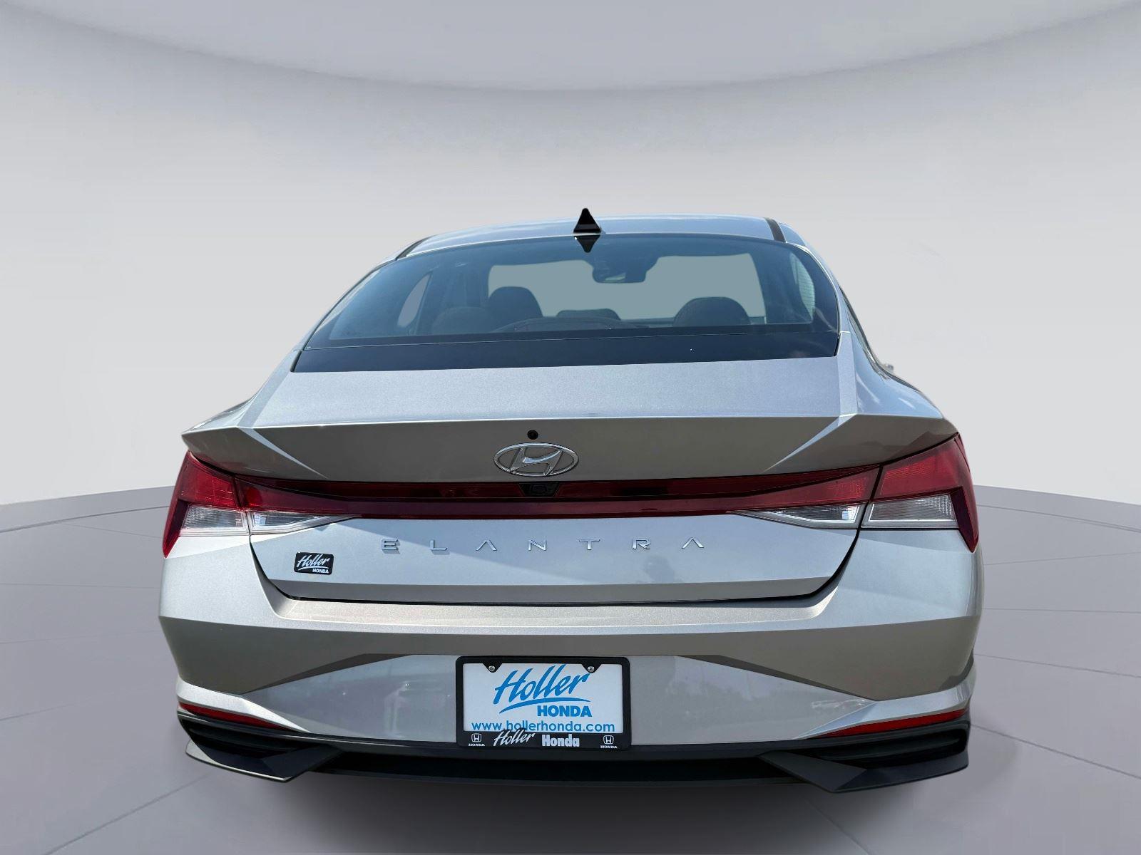 2021 HYUNDAI ELANTRA SEL