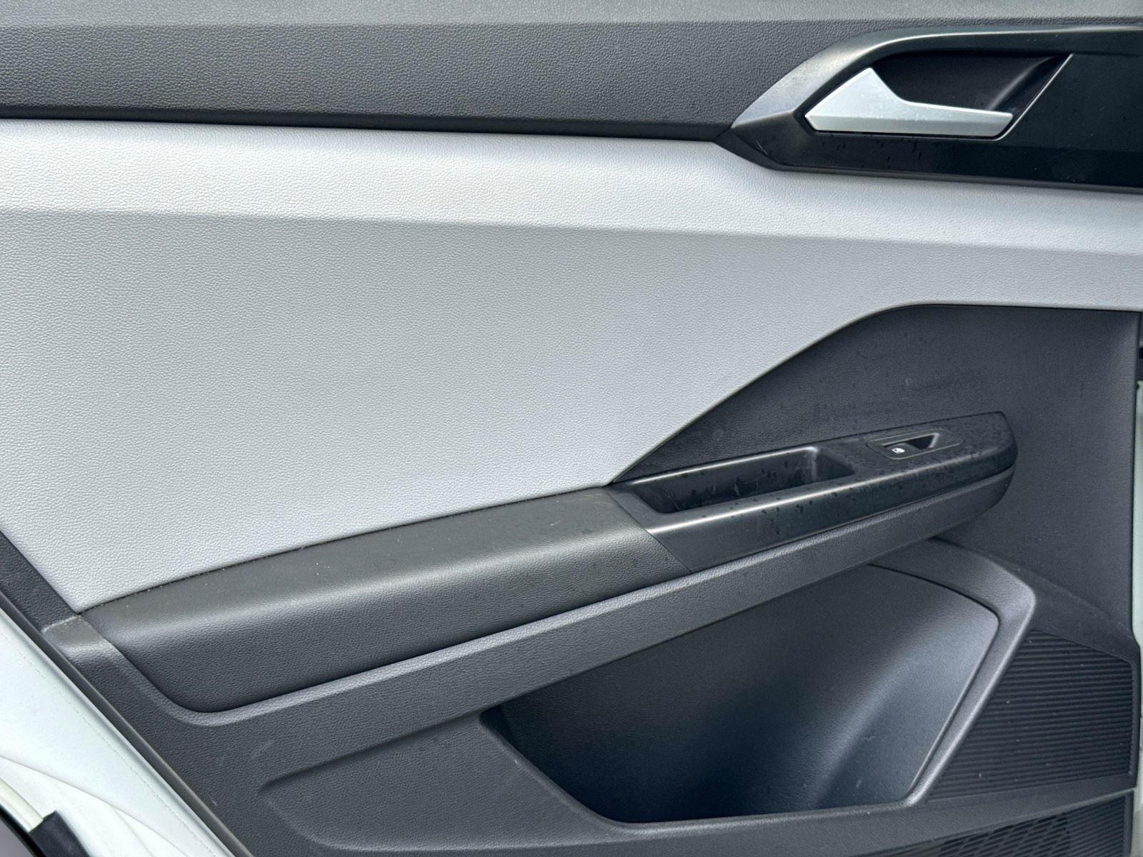 2022 Volkswagen Taos S