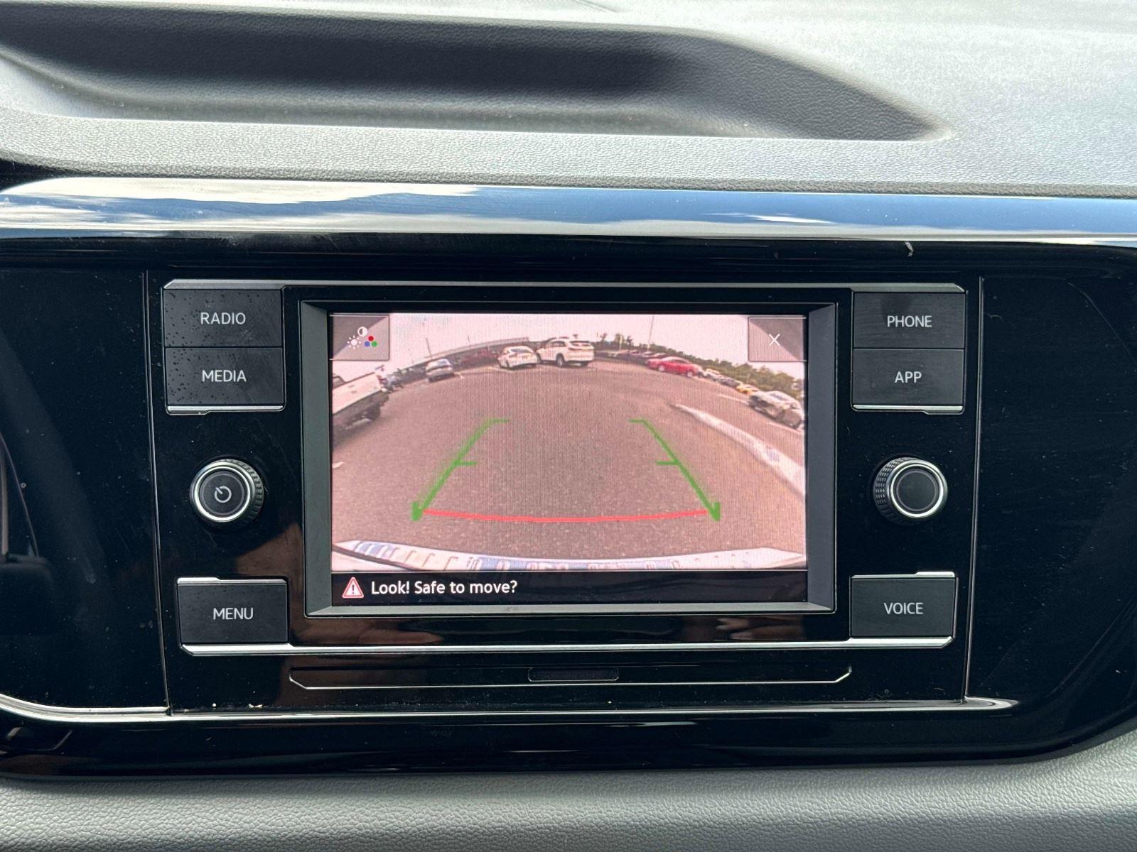 2022 Volkswagen Taos S