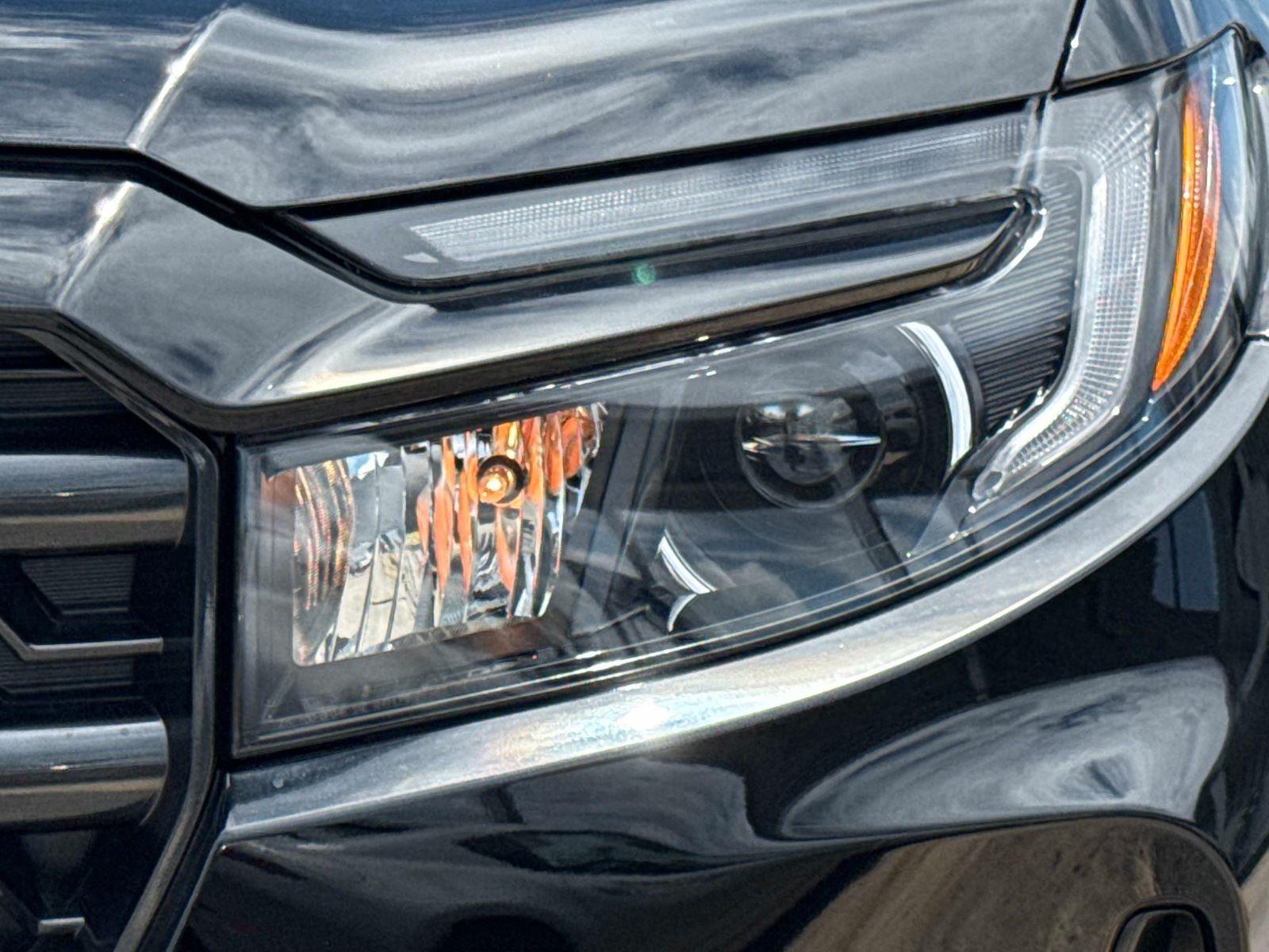 2025 Honda Ridgeline Sport - Photo 10