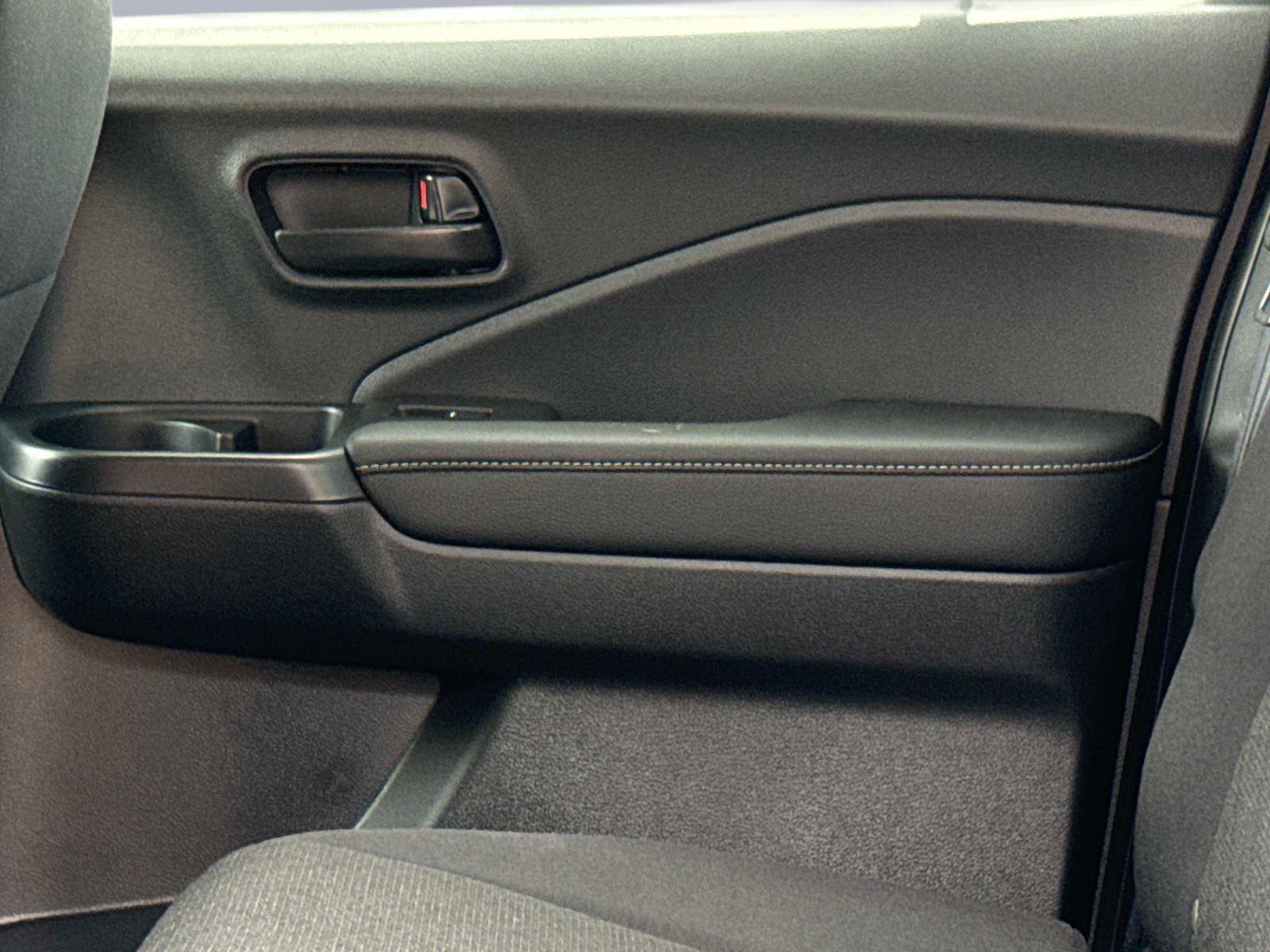 2025 Honda Ridgeline Sport - Photo 14