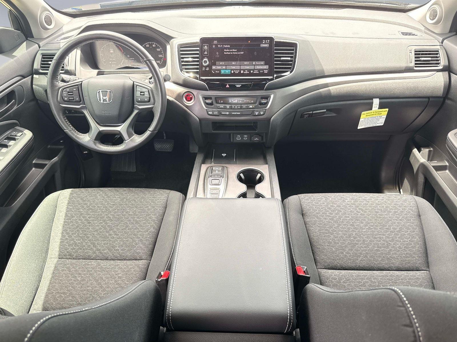 2025 Honda Ridgeline Sport - Photo 15
