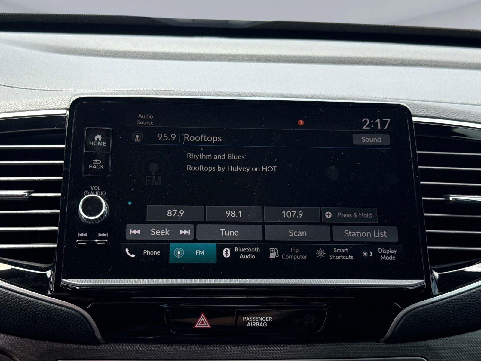 2025 Honda Ridgeline Sport - Photo 21