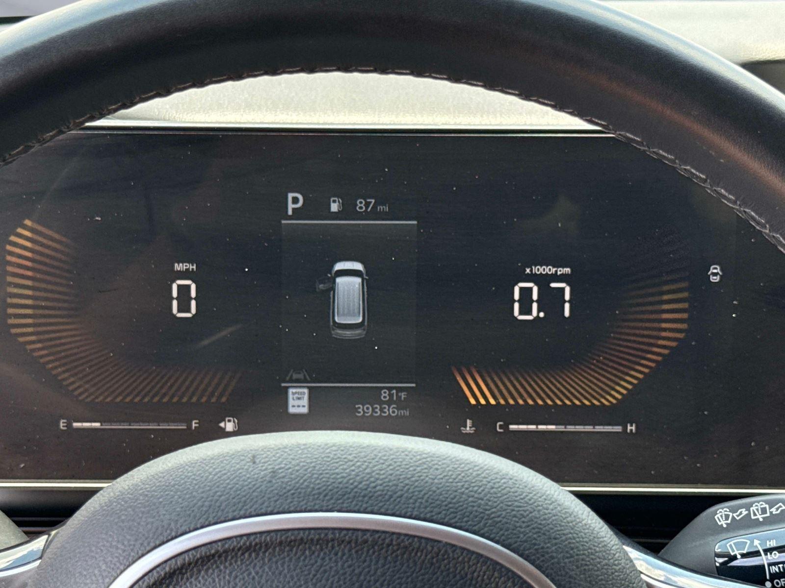 2025 Kia Carnival LXS