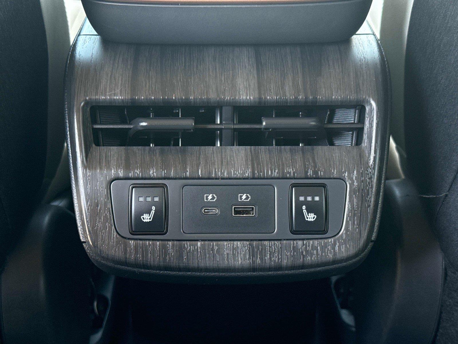 2023 Nissan ARIYA EVOLVE+