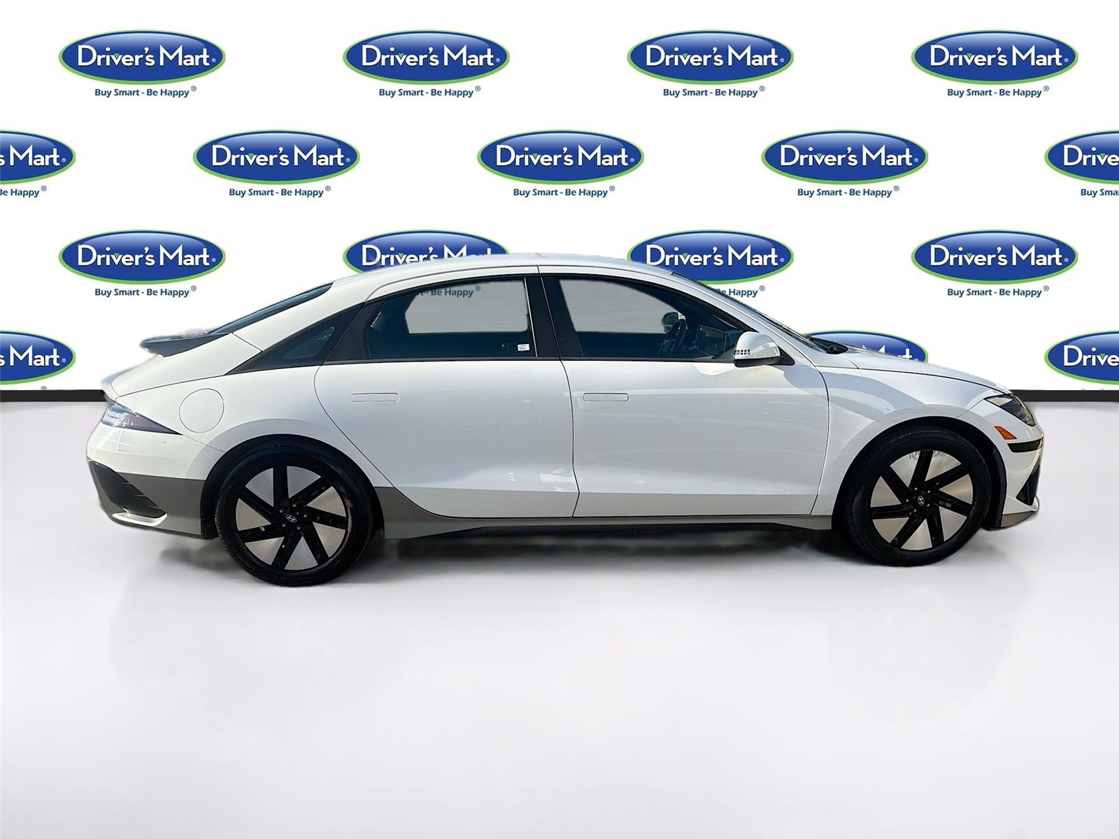 2023 Hyundai IONIQ 6 SE Standard Range