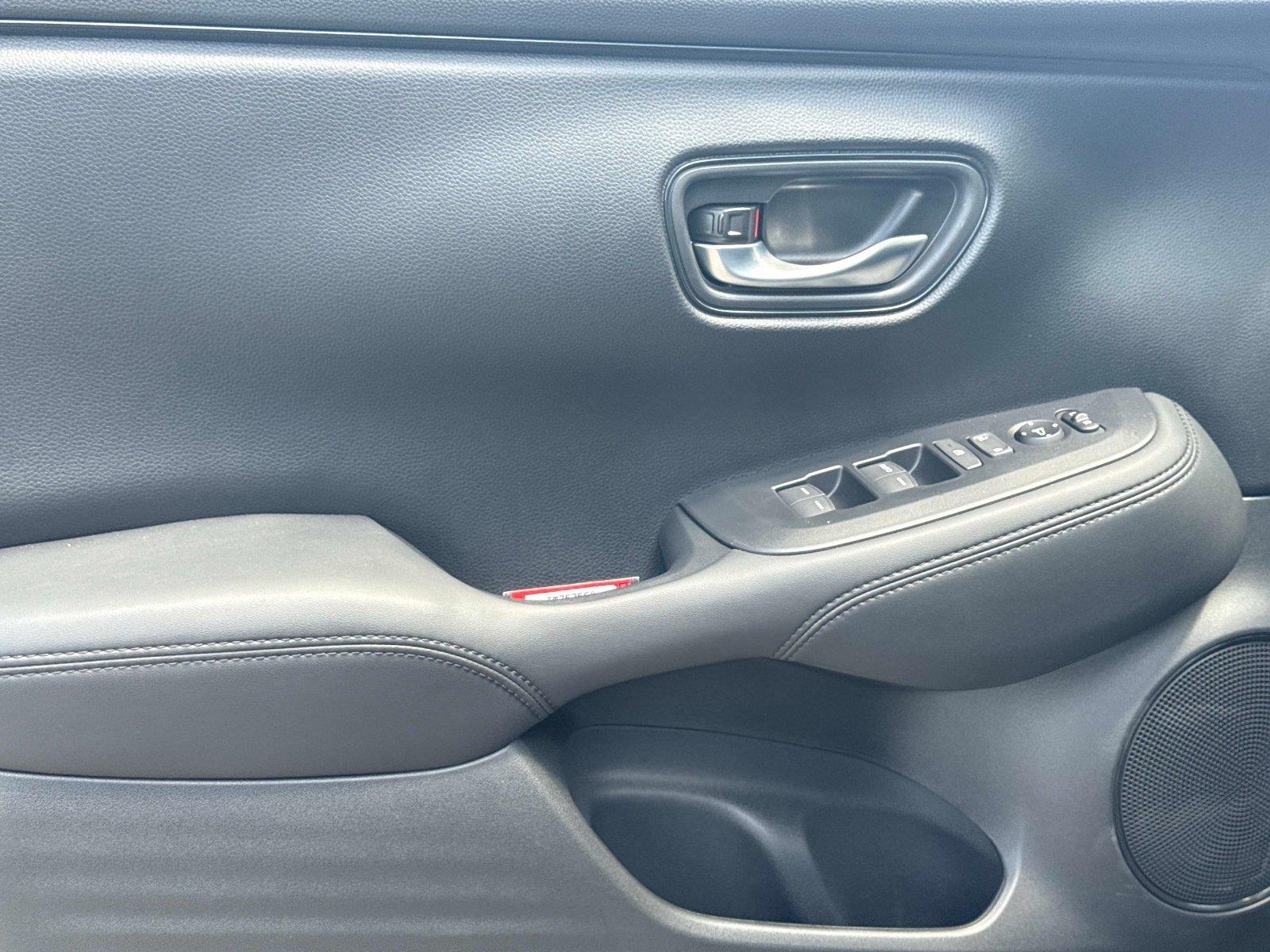 2026 Honda HR-V LX