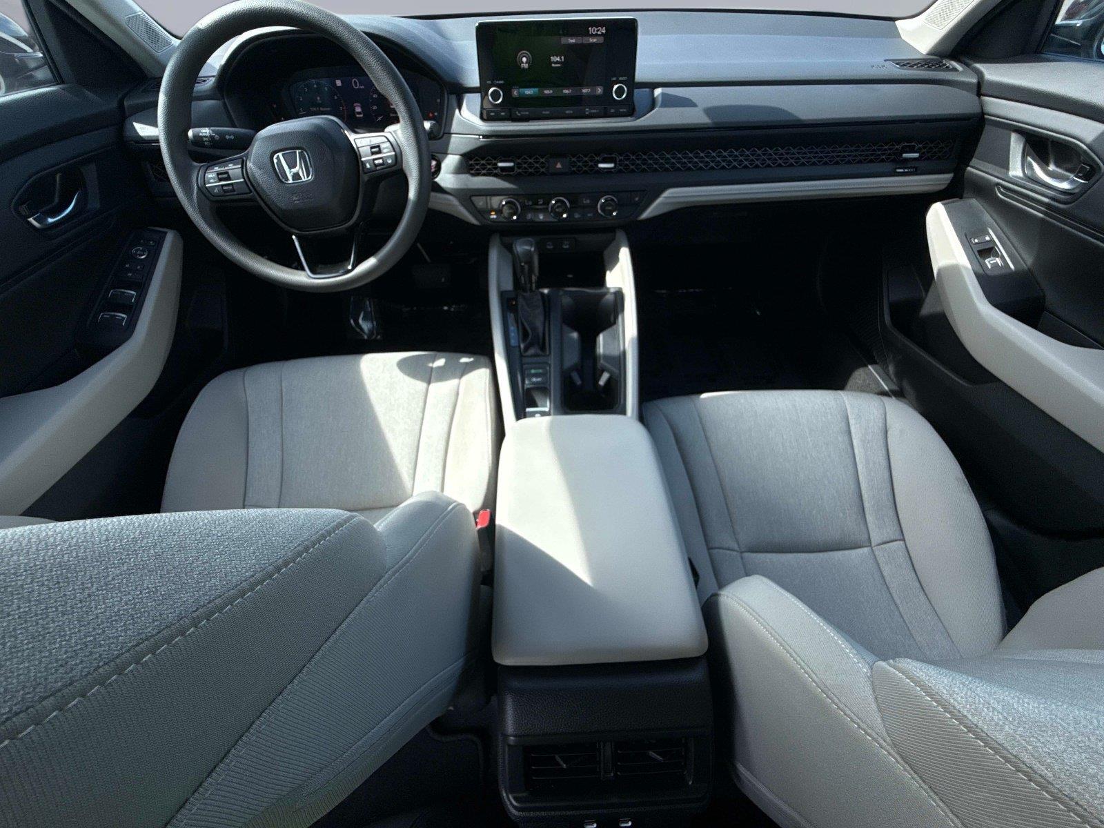 2025 Honda Accord Sedan SE