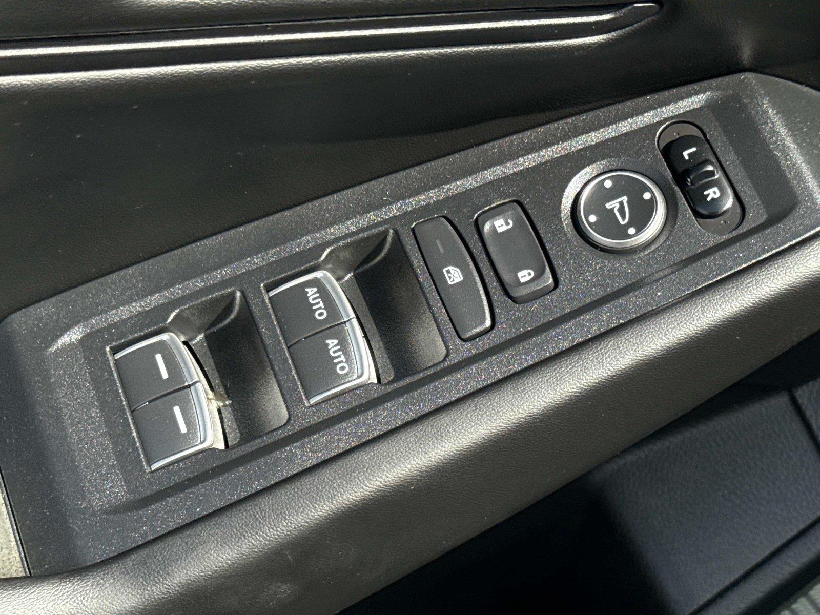 2023 Honda Accord Sedan EX
