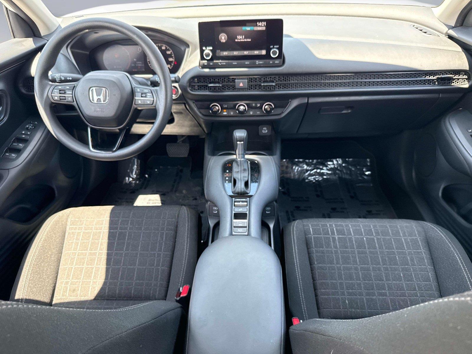 2025 Honda HR-V LX