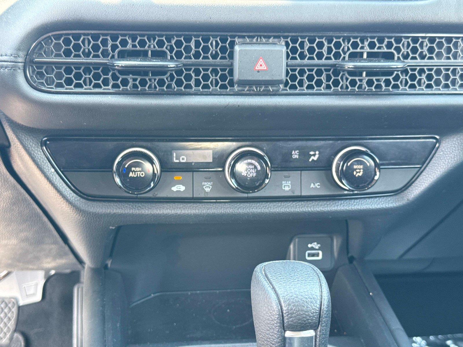 2025 Honda HR-V LX