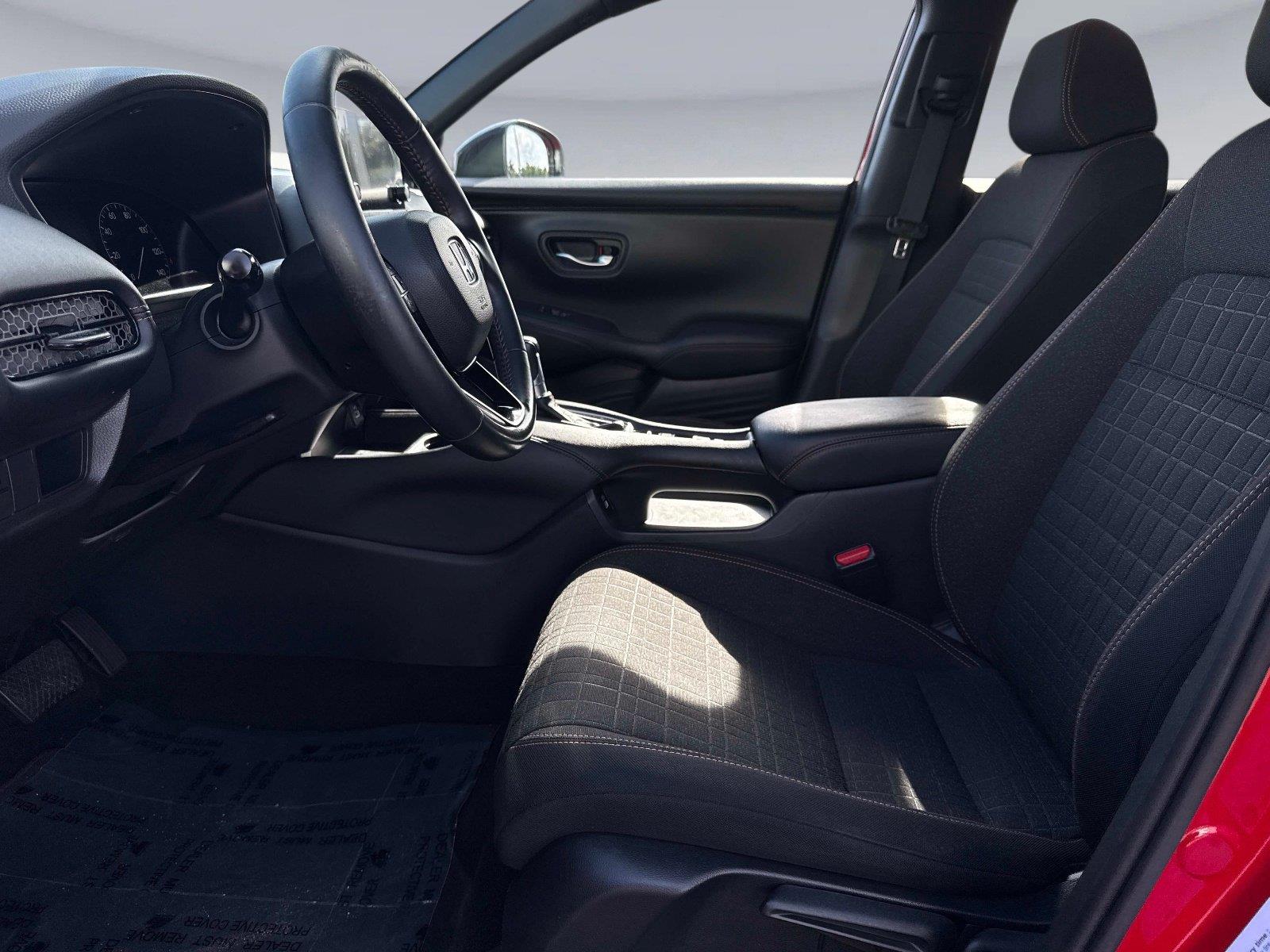 2023 HONDA HR-V SPORT