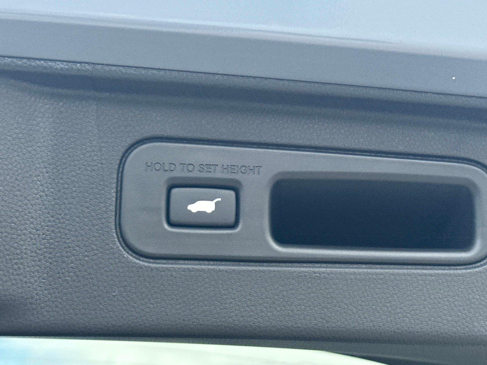 2026 Honda Pilot Touring Blackout