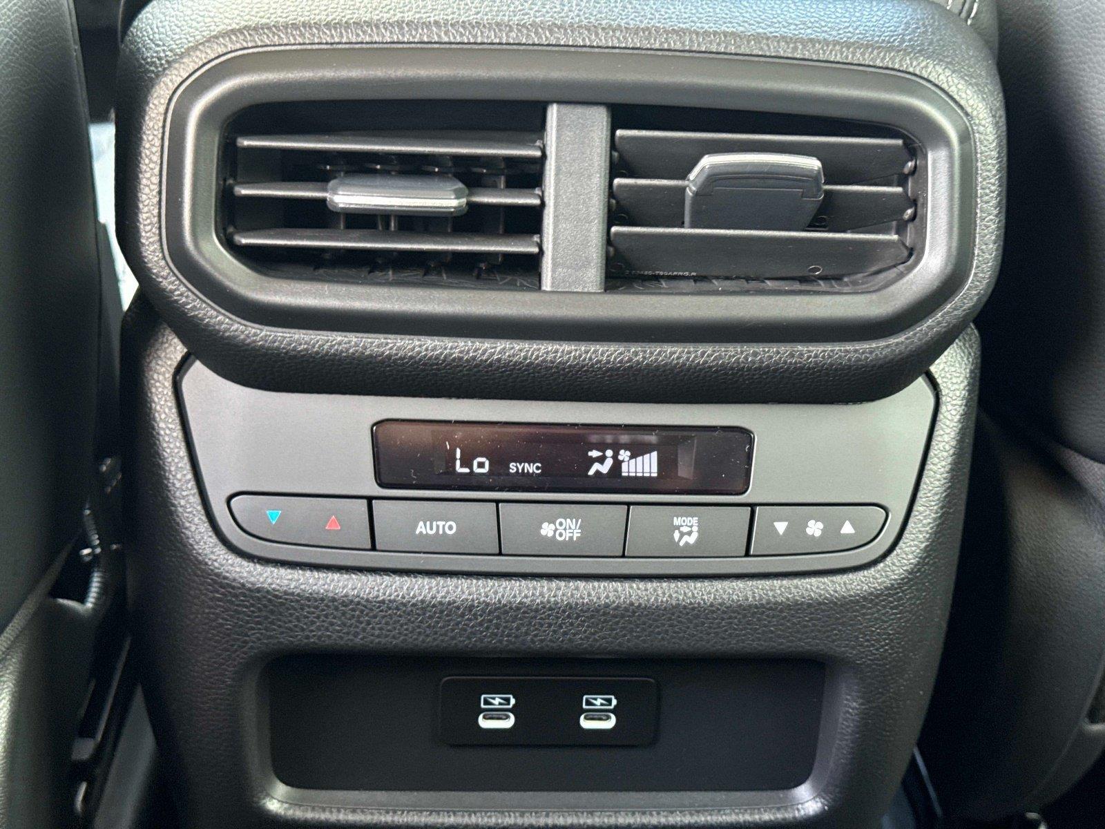 2026 Honda Pilot Touring Blackout