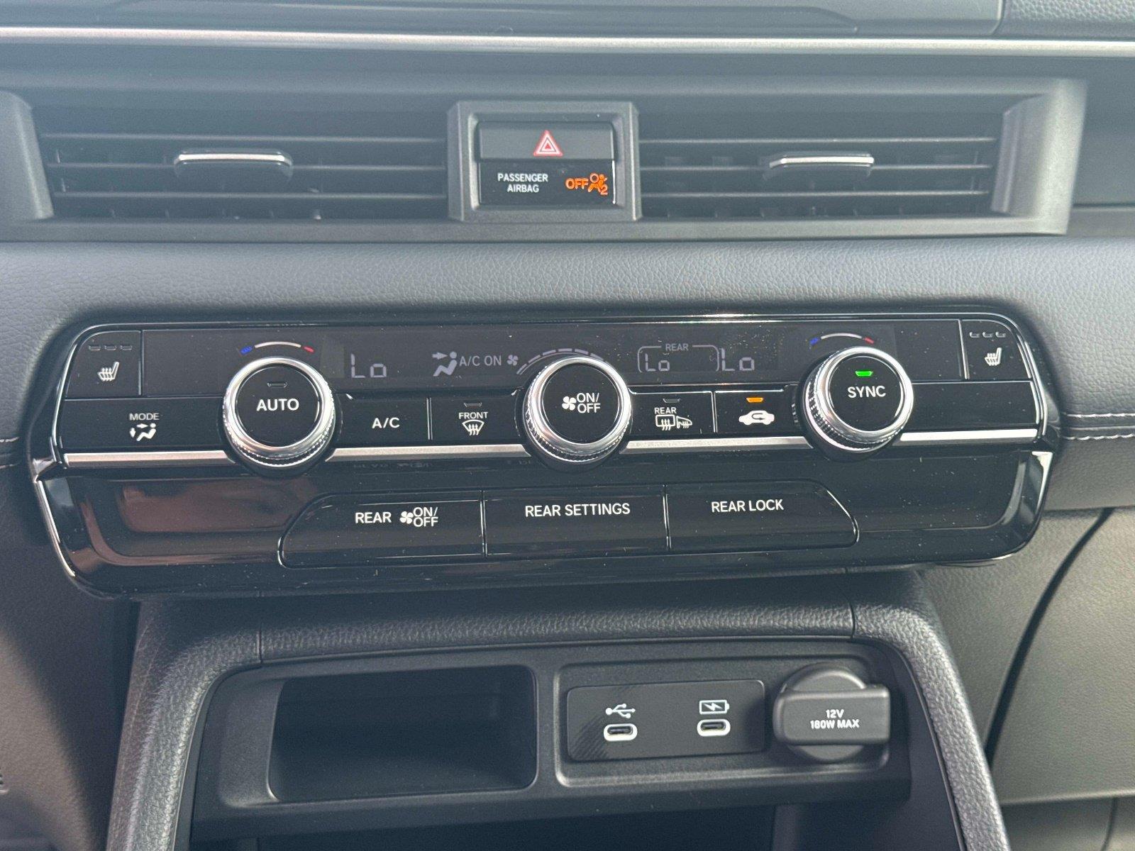 2026 Honda Pilot Touring Blackout