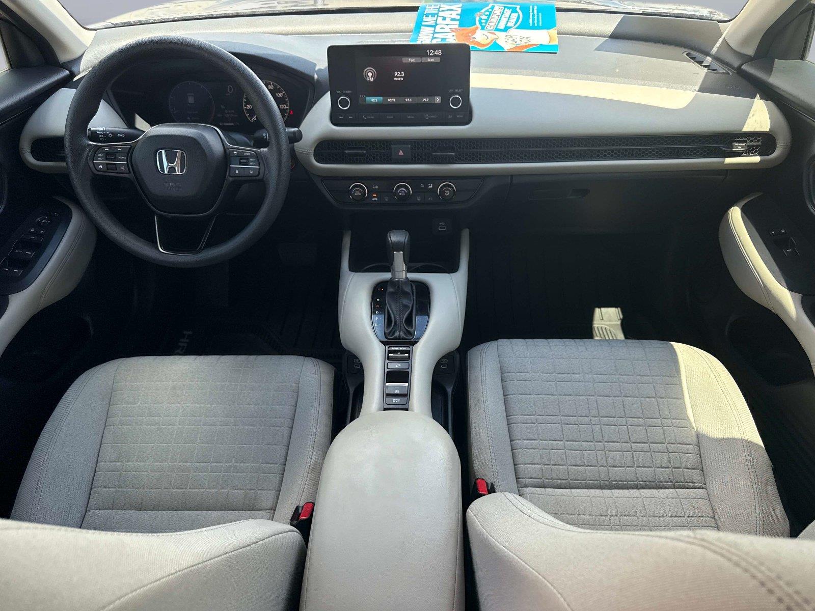 2025 Honda HR-V LX