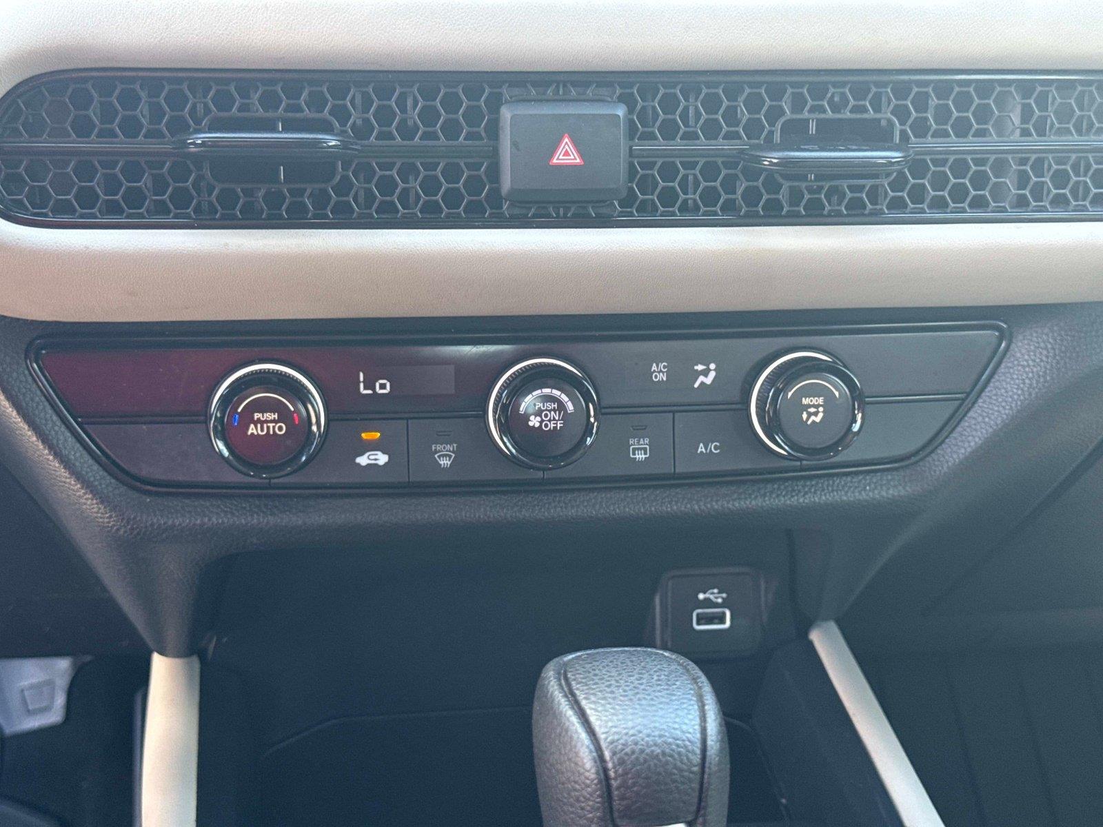 2025 Honda HR-V LX