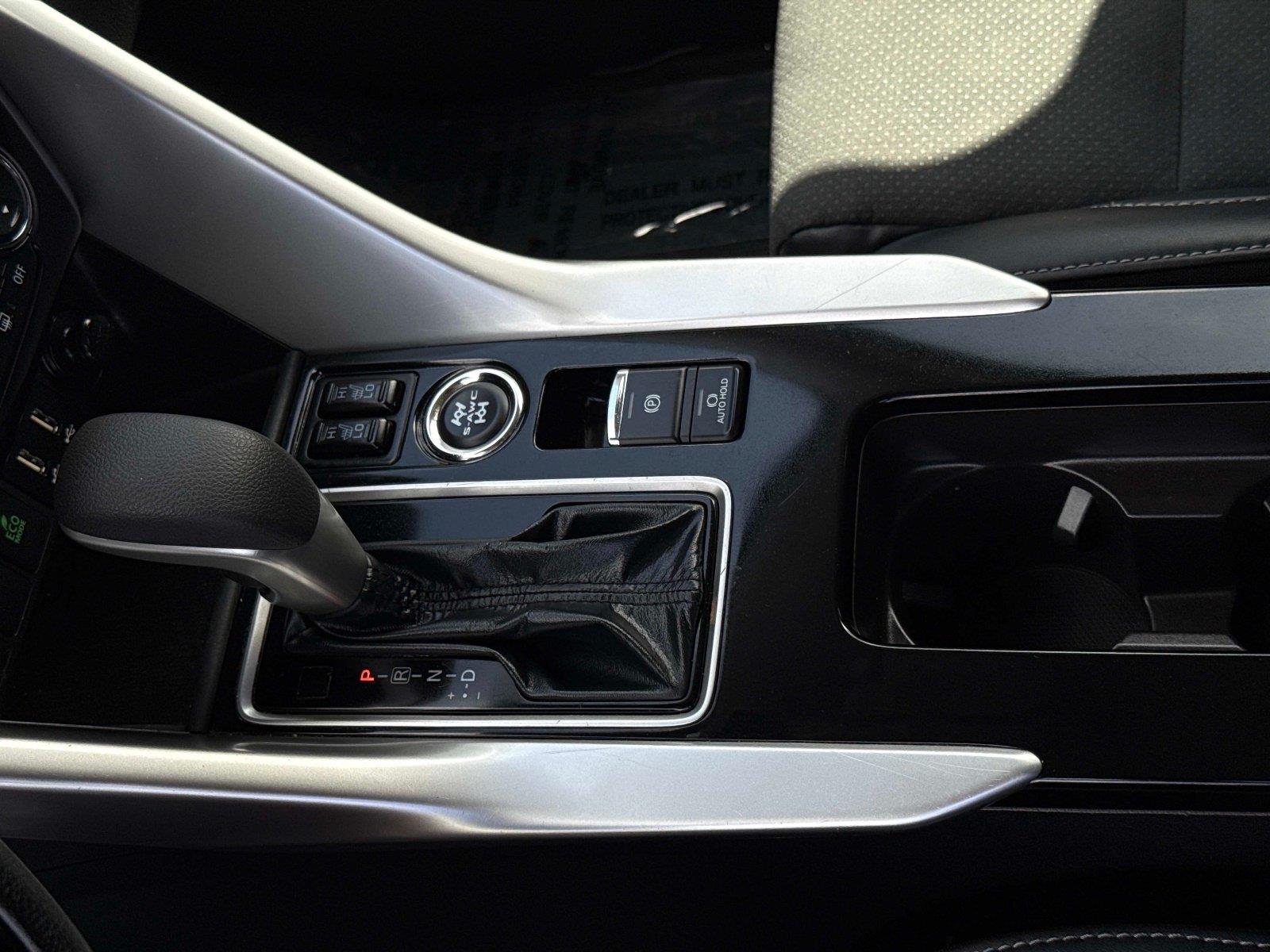2025 Mitsubishi Eclipse Cross SE