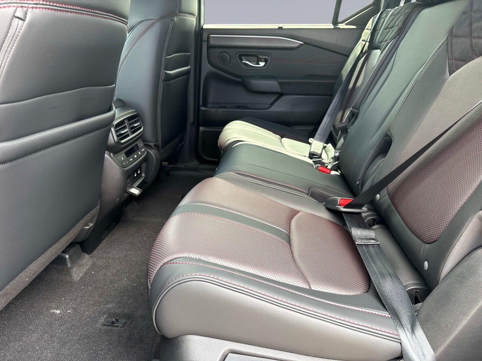2026 Honda Pilot Black Edition