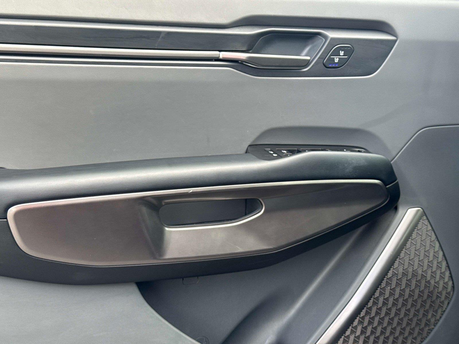 2024 Kia EV9 Light Long Range