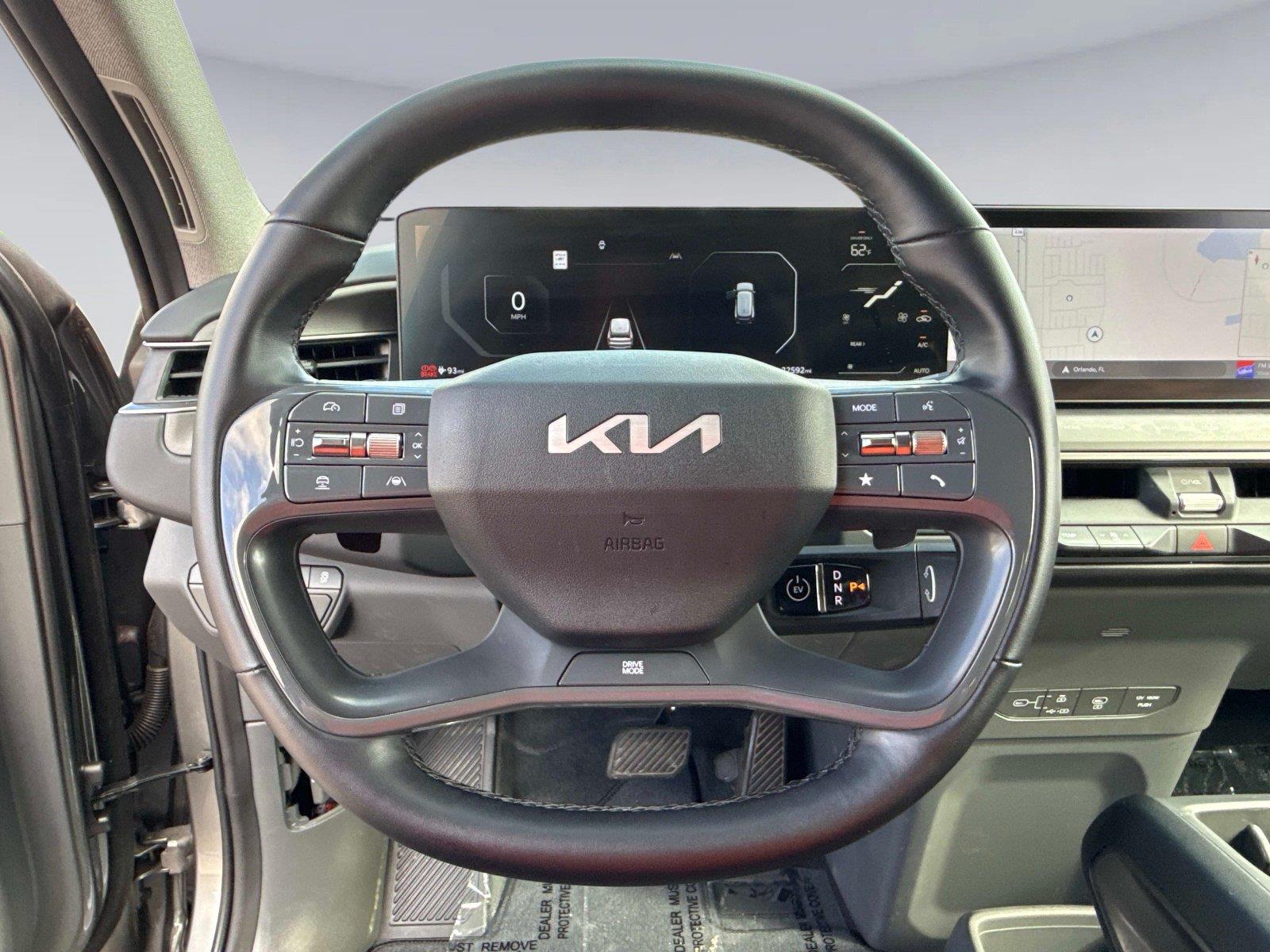 2024 Kia EV9 Light Long Range
