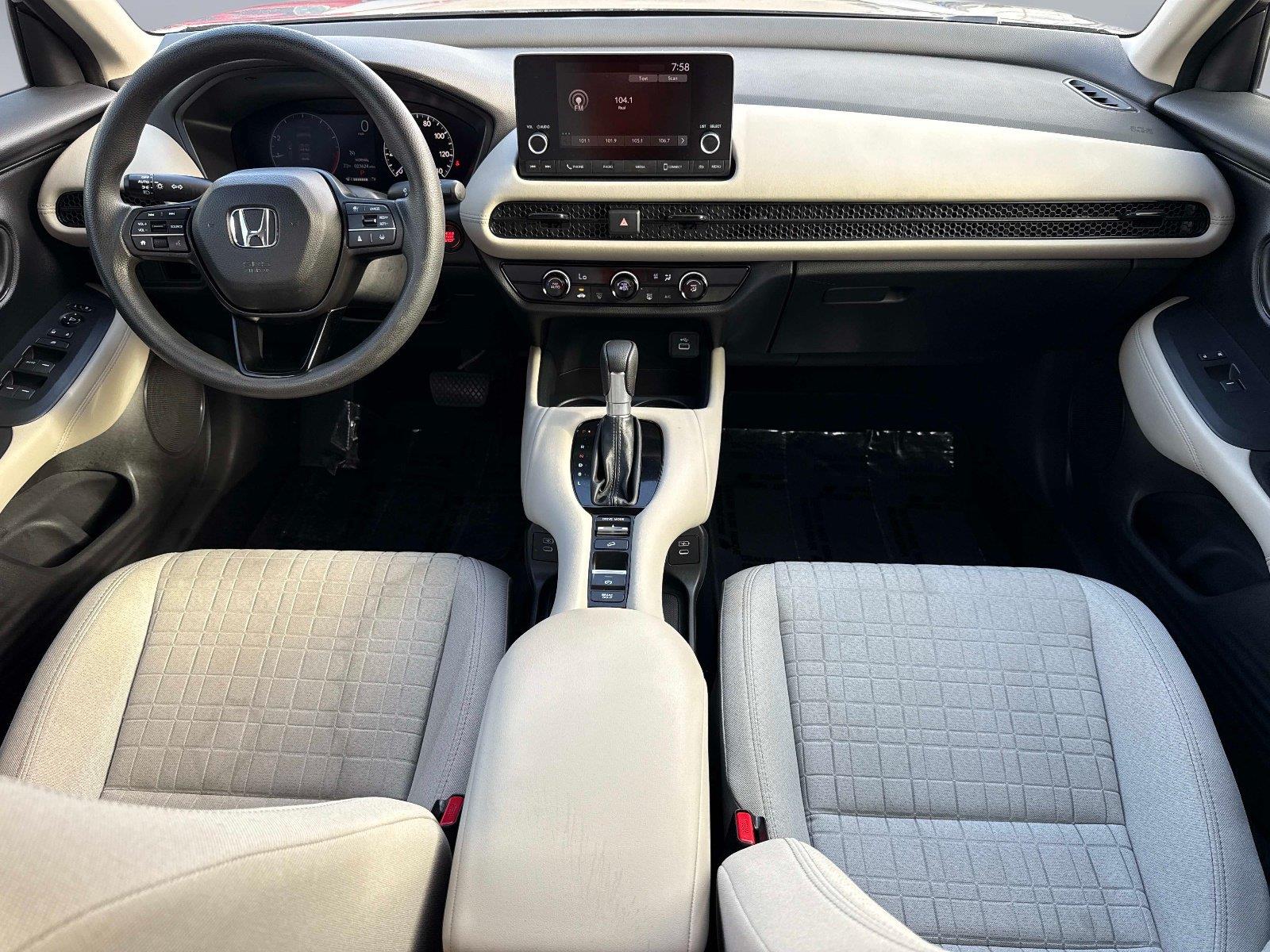 2024 Honda HR-V LX