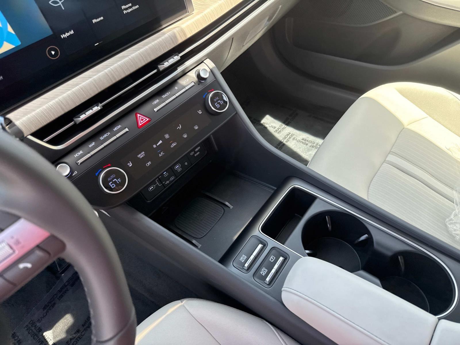 2025 Hyundai Sonata Hybrid SEL