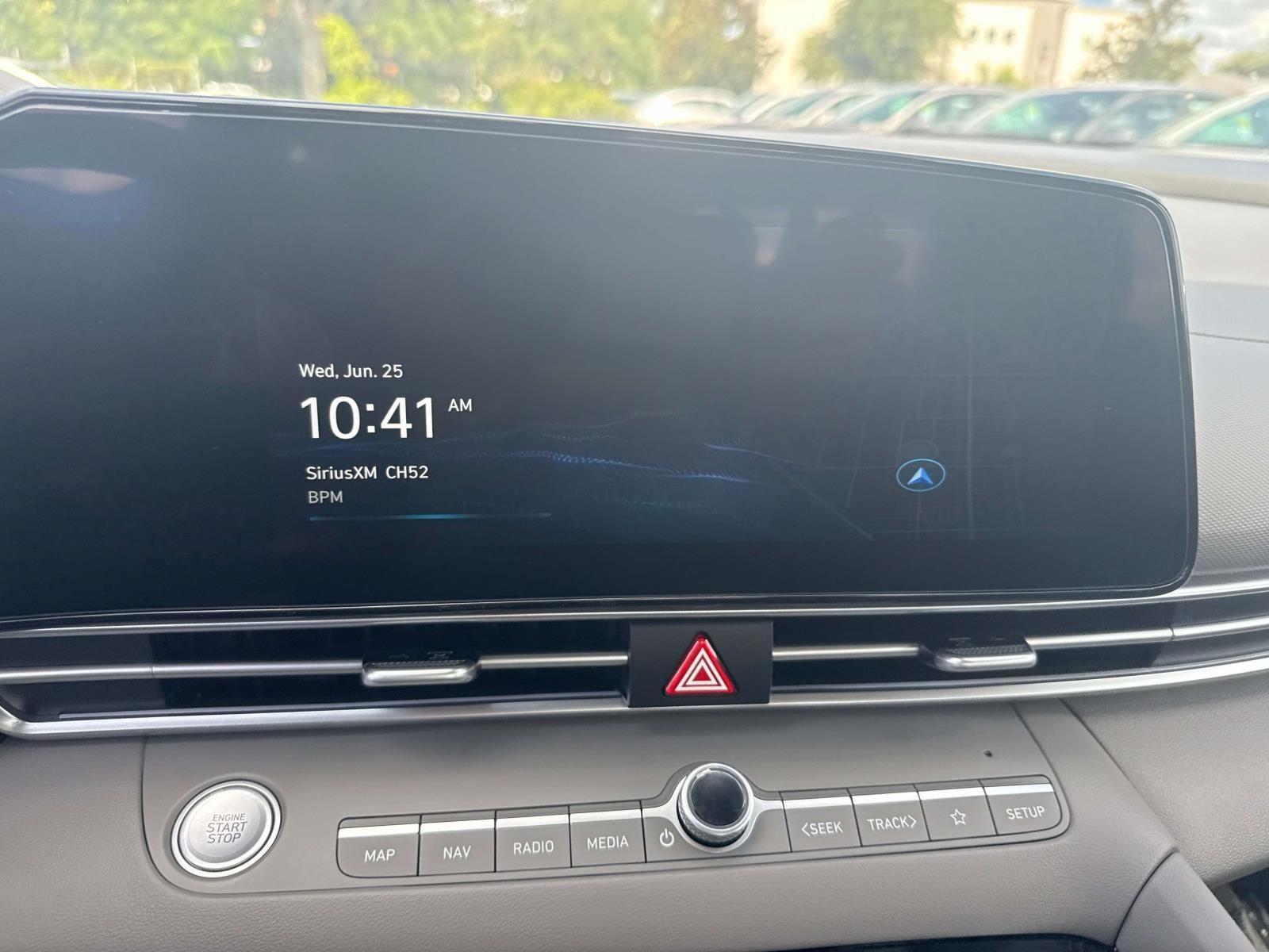 2025 Hyundai Elantra Hybrid SEL Sport