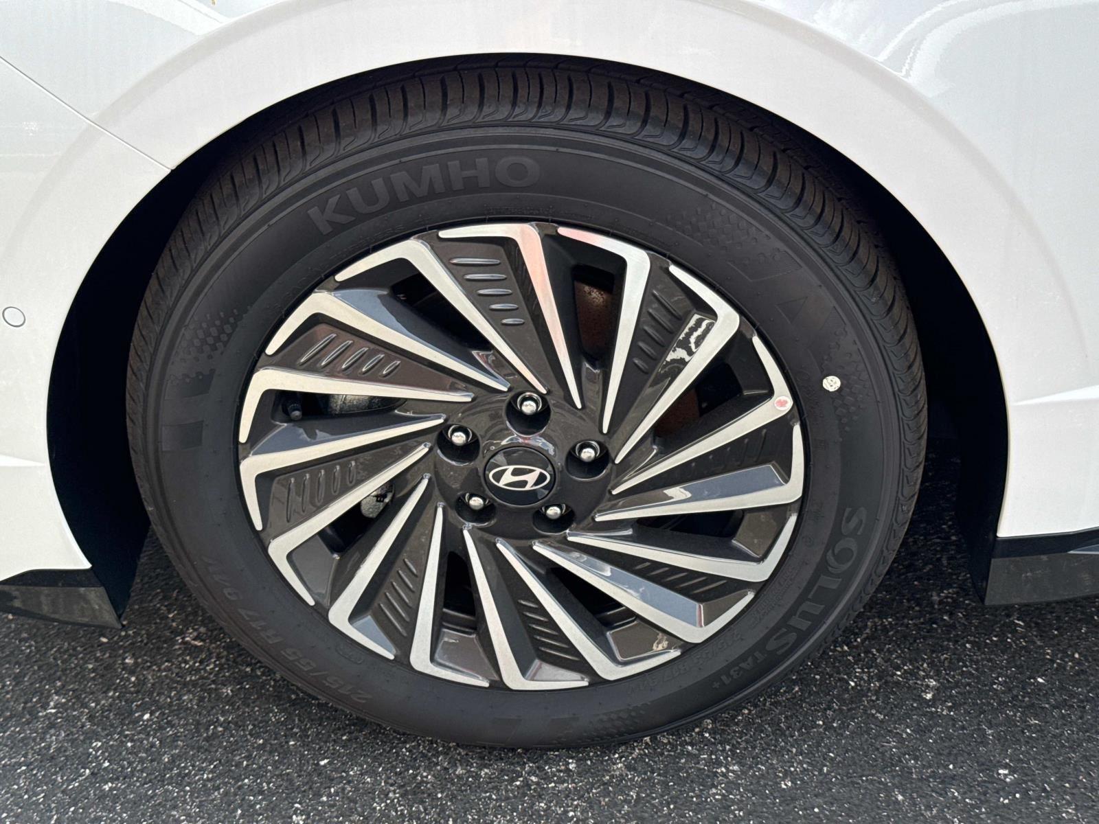 2025 Hyundai Sonata Hybrid Limited