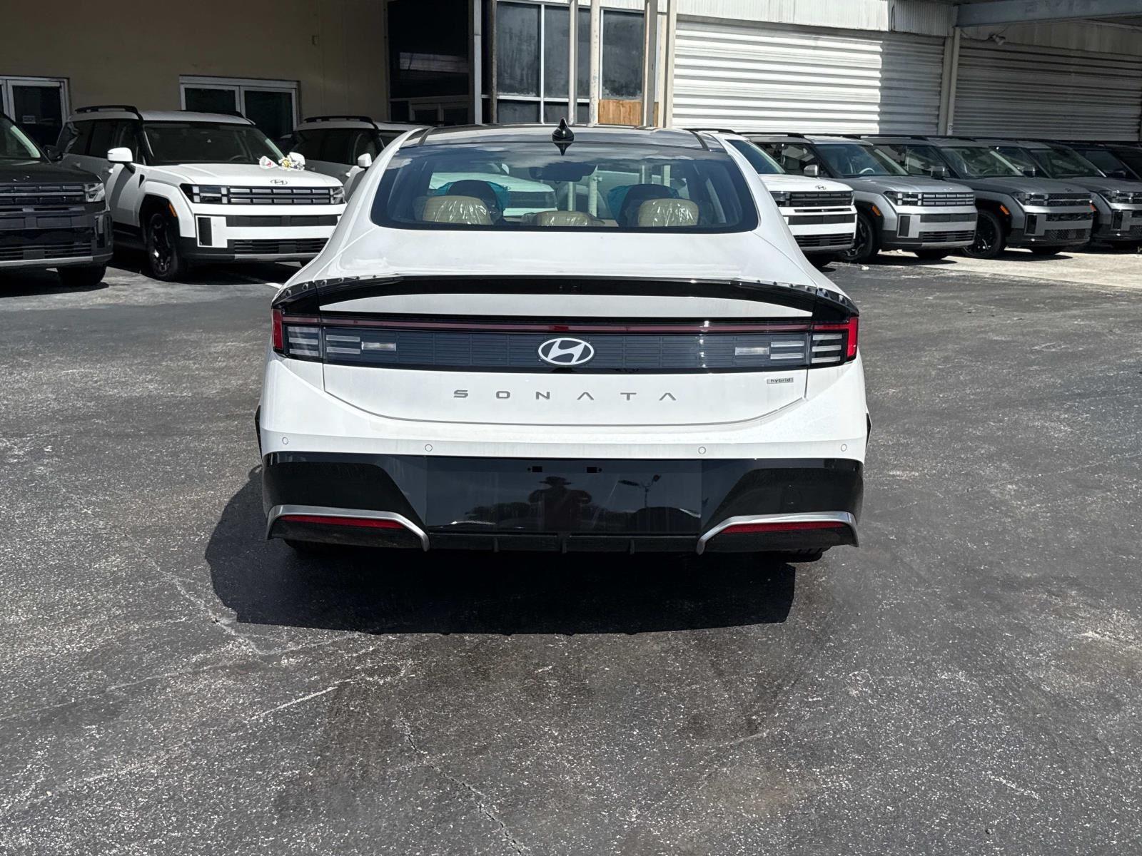 2025 Hyundai Sonata Hybrid Limited