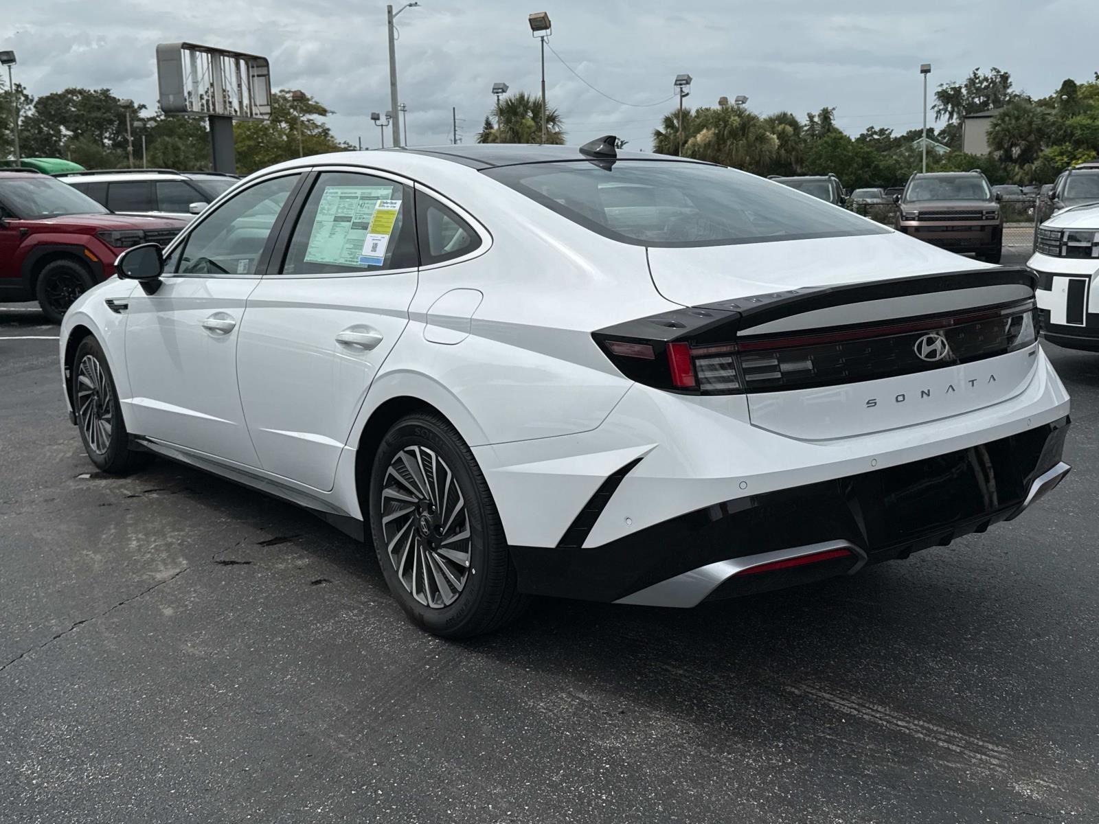 2025 Hyundai Sonata Hybrid Limited