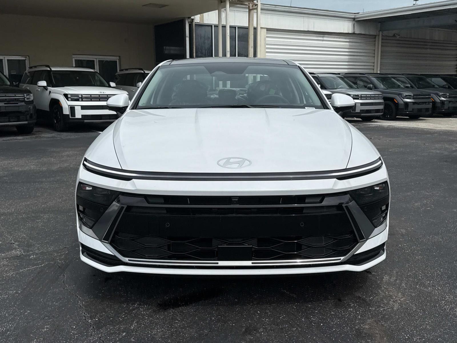 2025 Hyundai Sonata Hybrid Limited