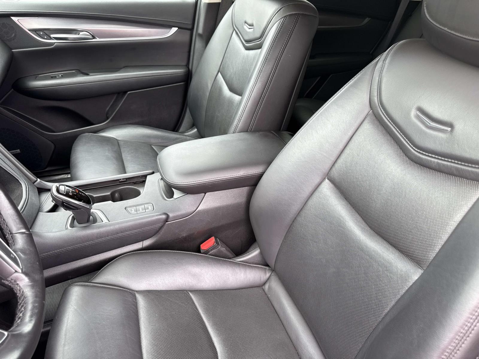 2019 Cadillac XT5 Premium Luxury AWD