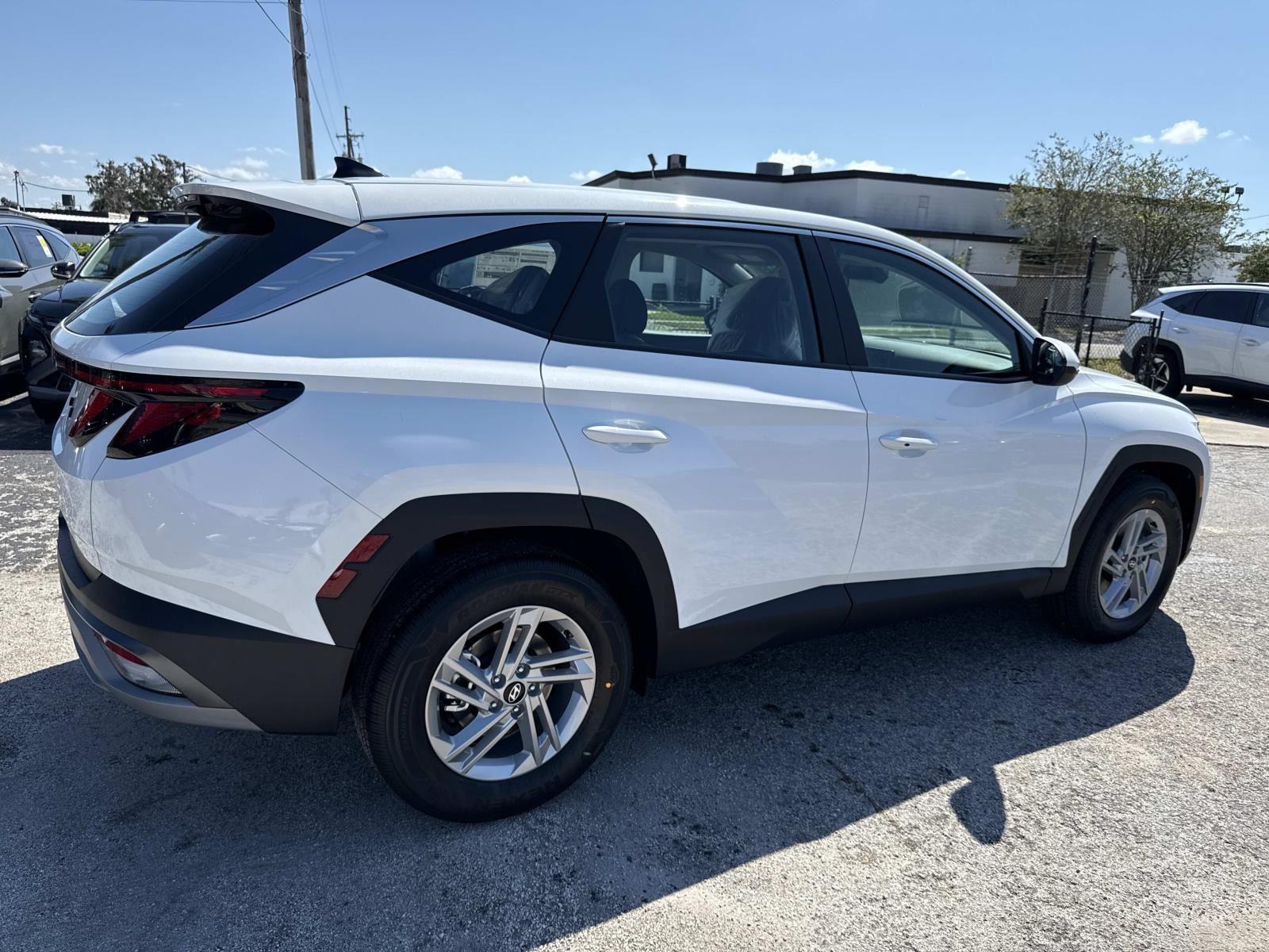 2026 Hyundai Tucson SE