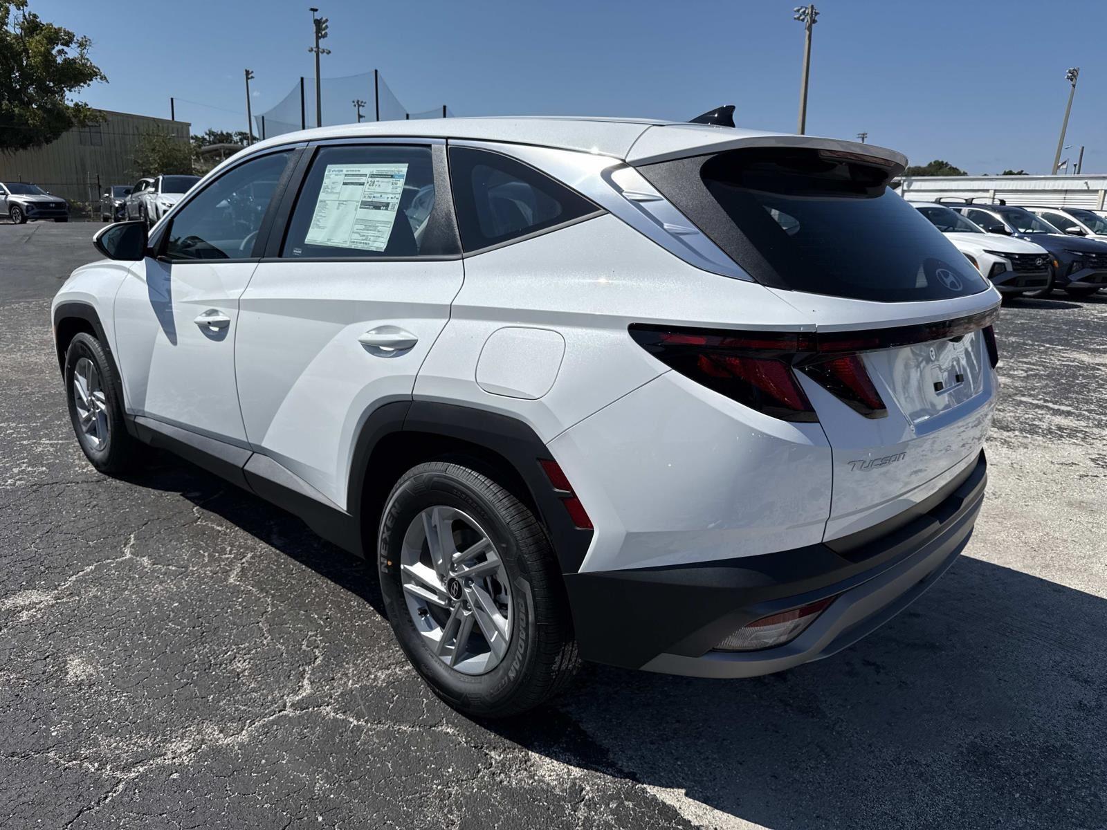 2026 Hyundai Tucson SE