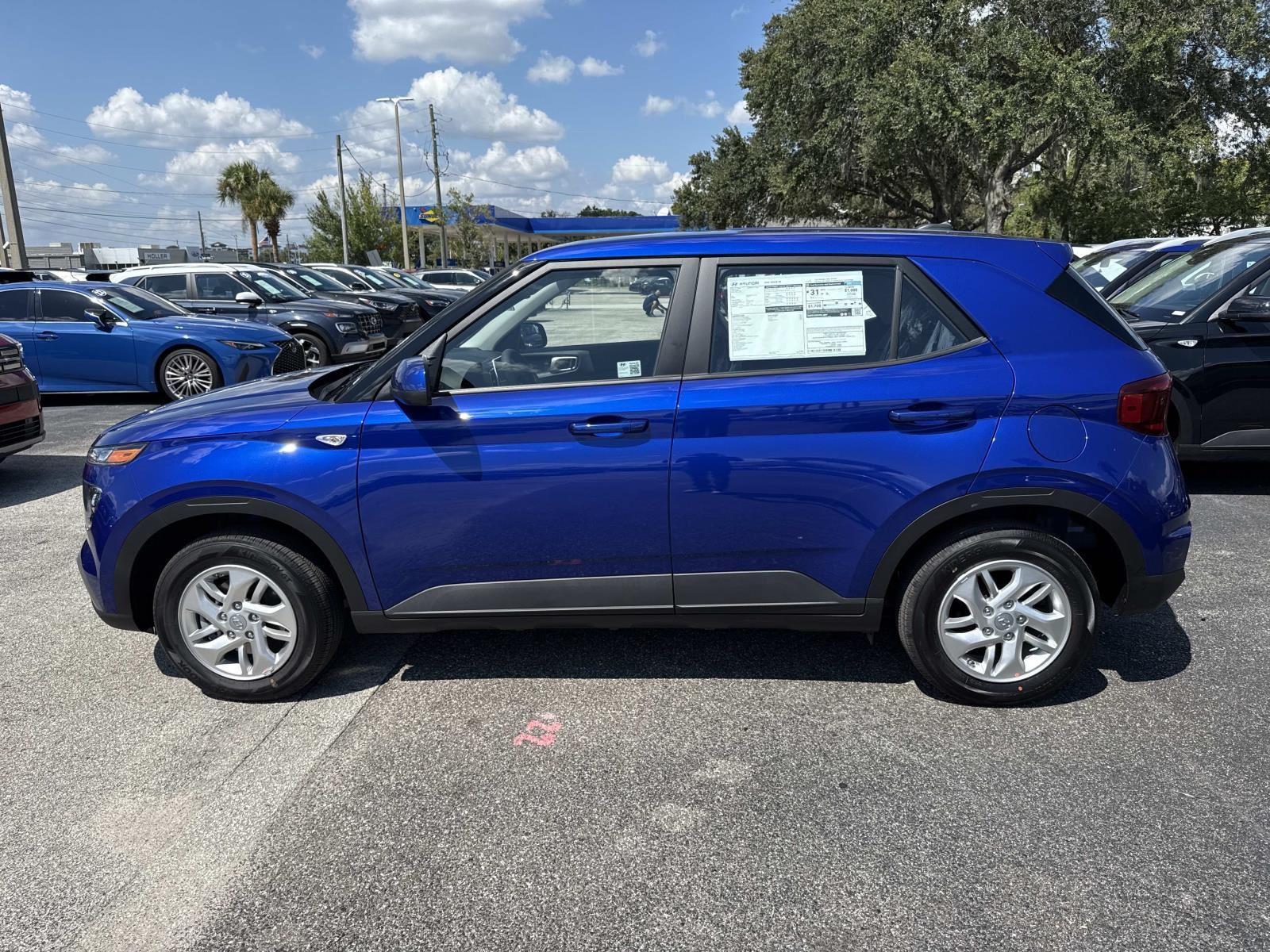 2025 Hyundai Venue SE