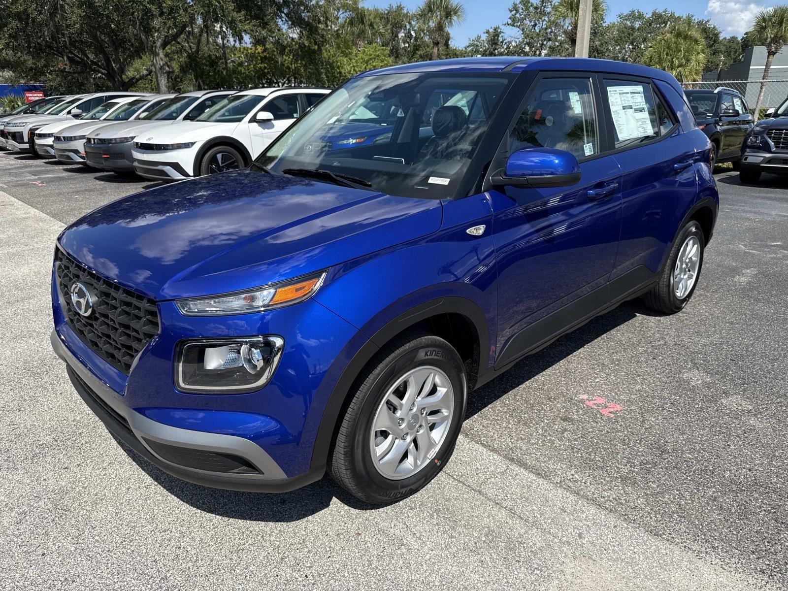 2025 Hyundai Venue SE