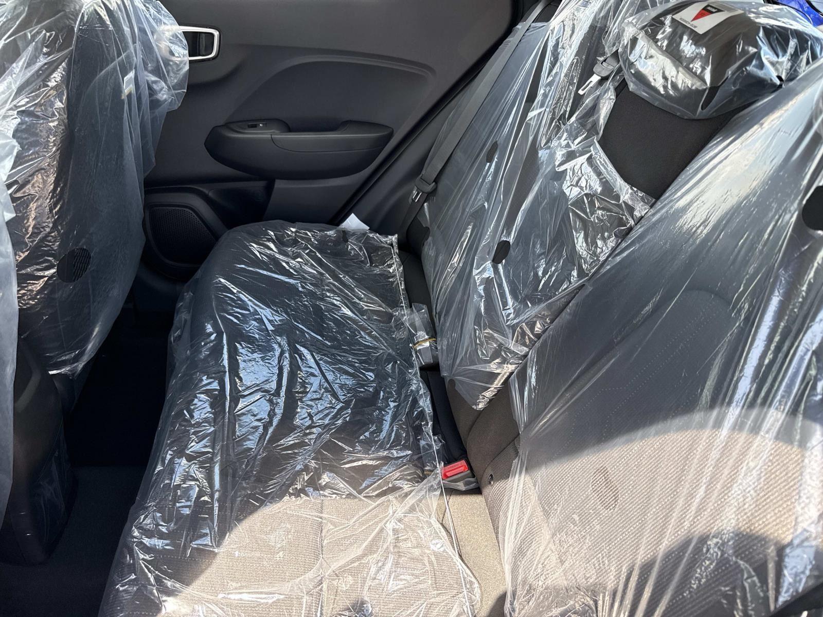 2025 Hyundai Venue SE