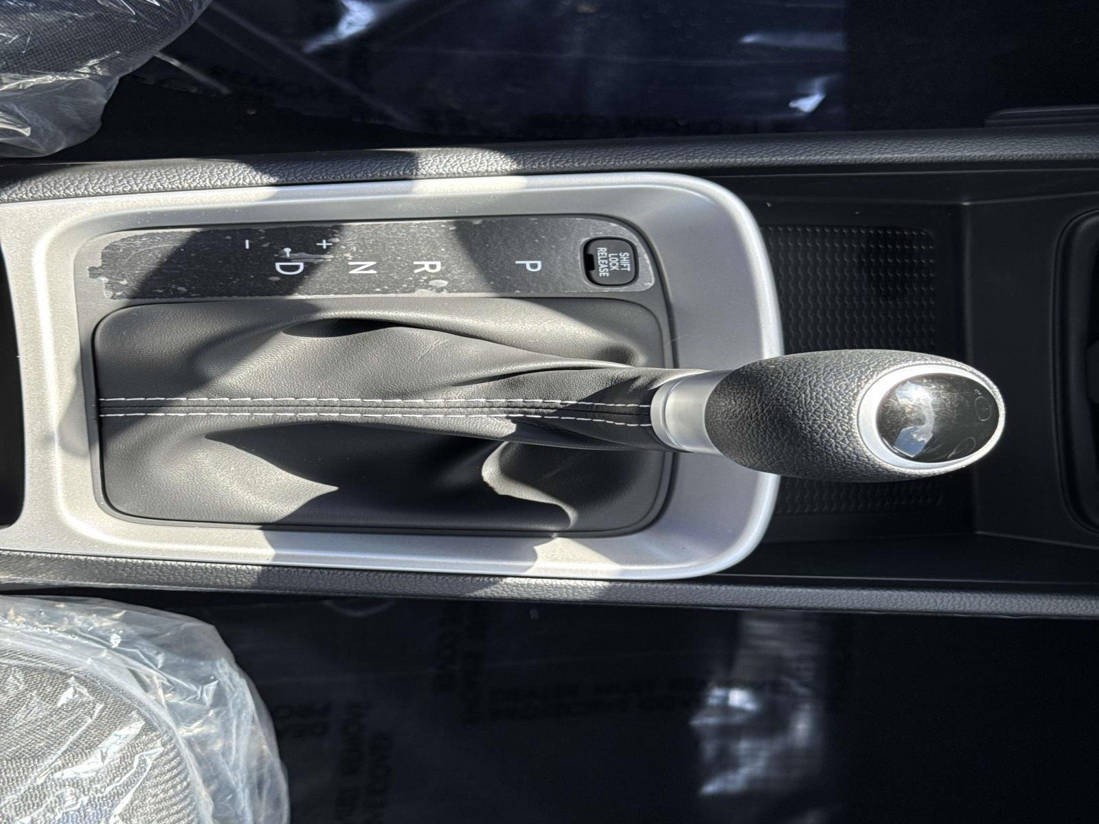 2025 Hyundai Venue SE