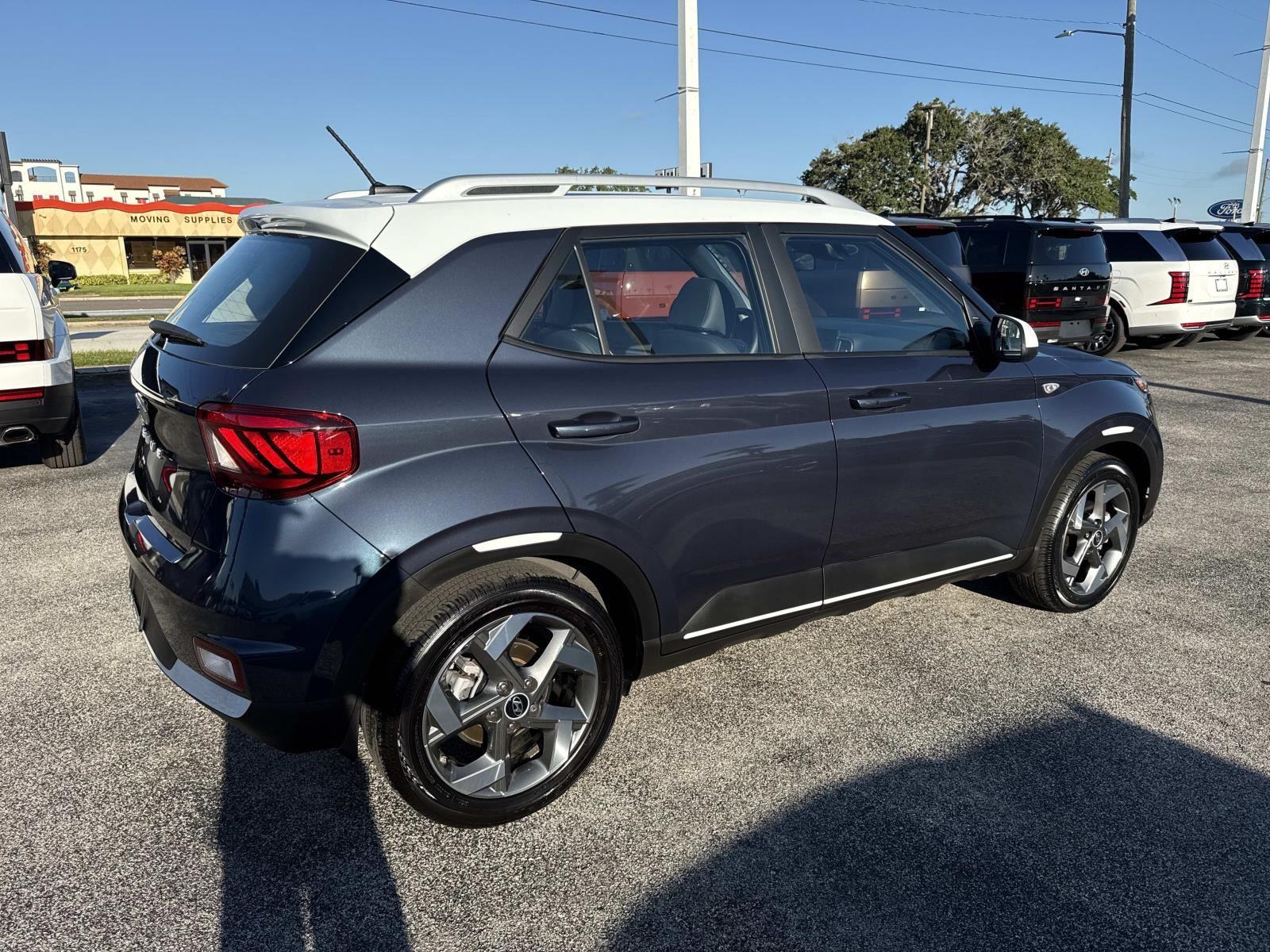 2025 Hyundai Venue Limited