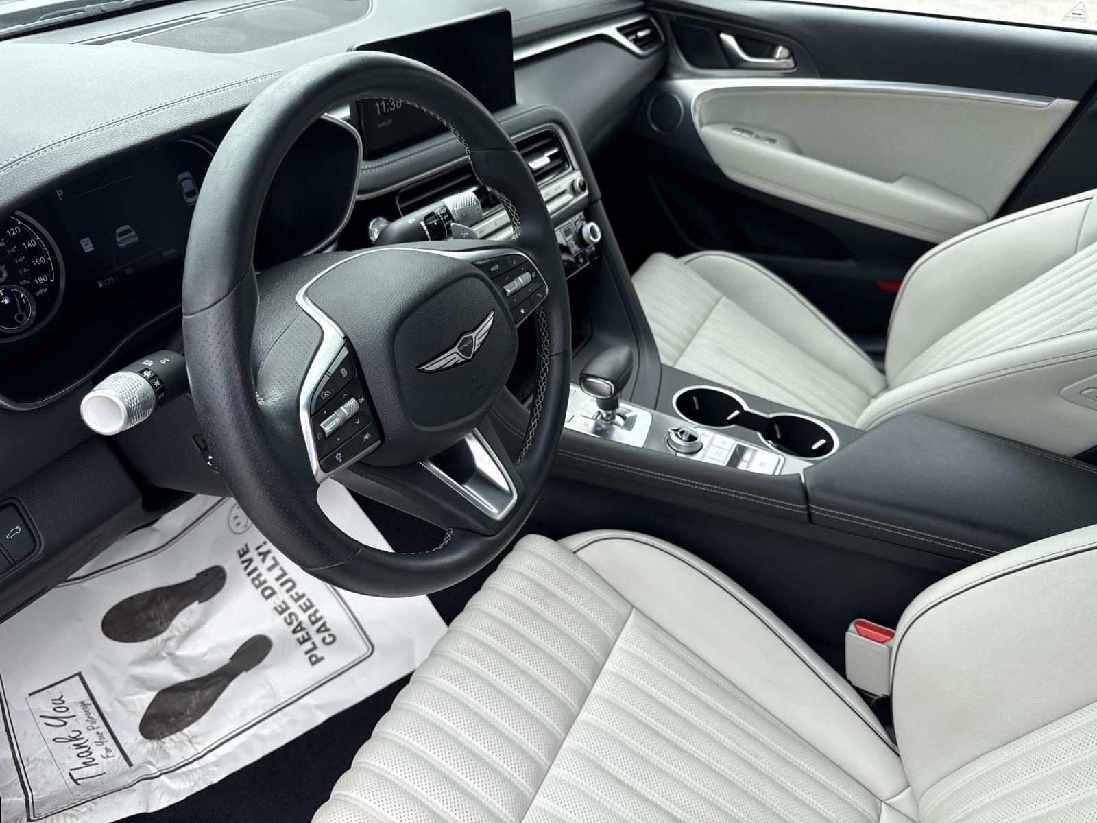 2025 Genesis G70 2.5T