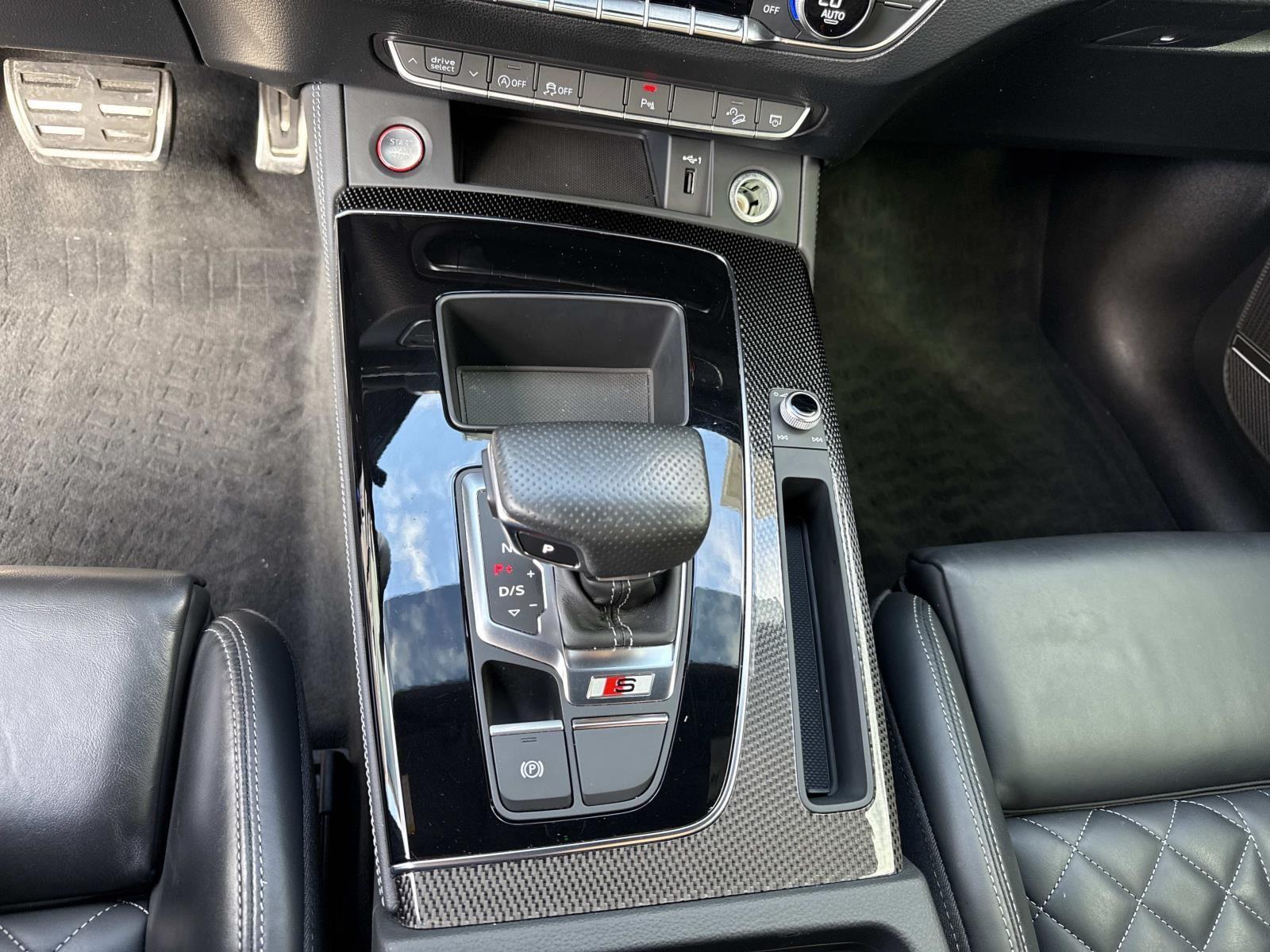 2024 Audi SQ5 Premium Plus