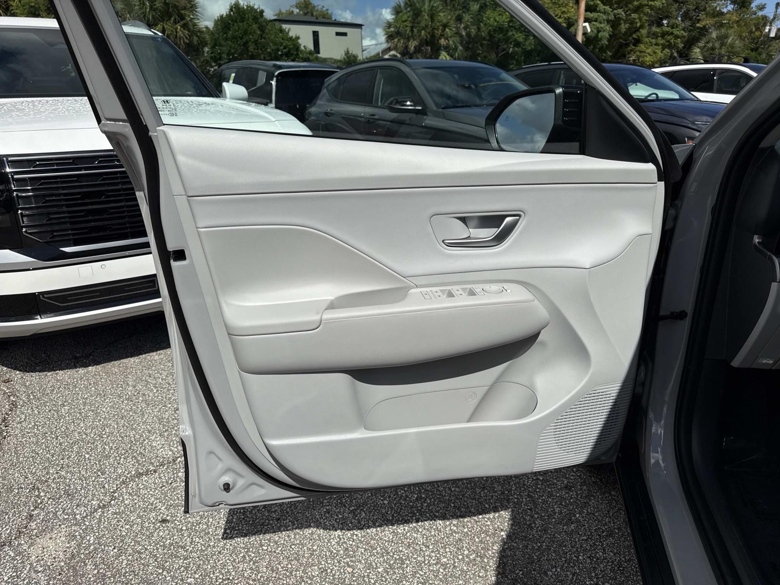 2026 Hyundai Kona SEL Premium