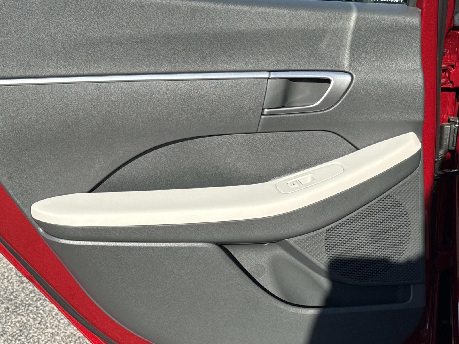 2025 Hyundai Sonata SE