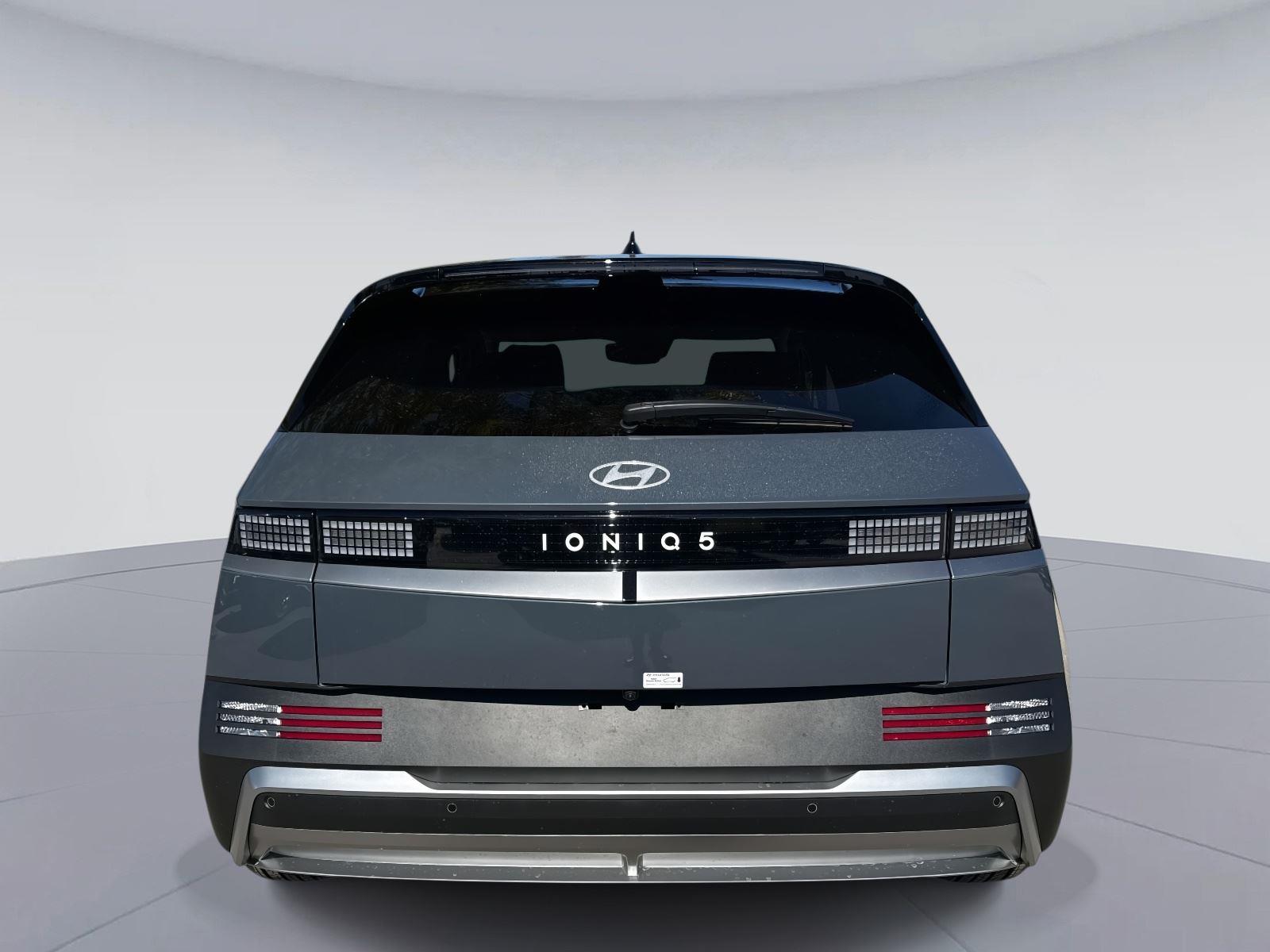 2026 Hyundai IONIQ 5 SE