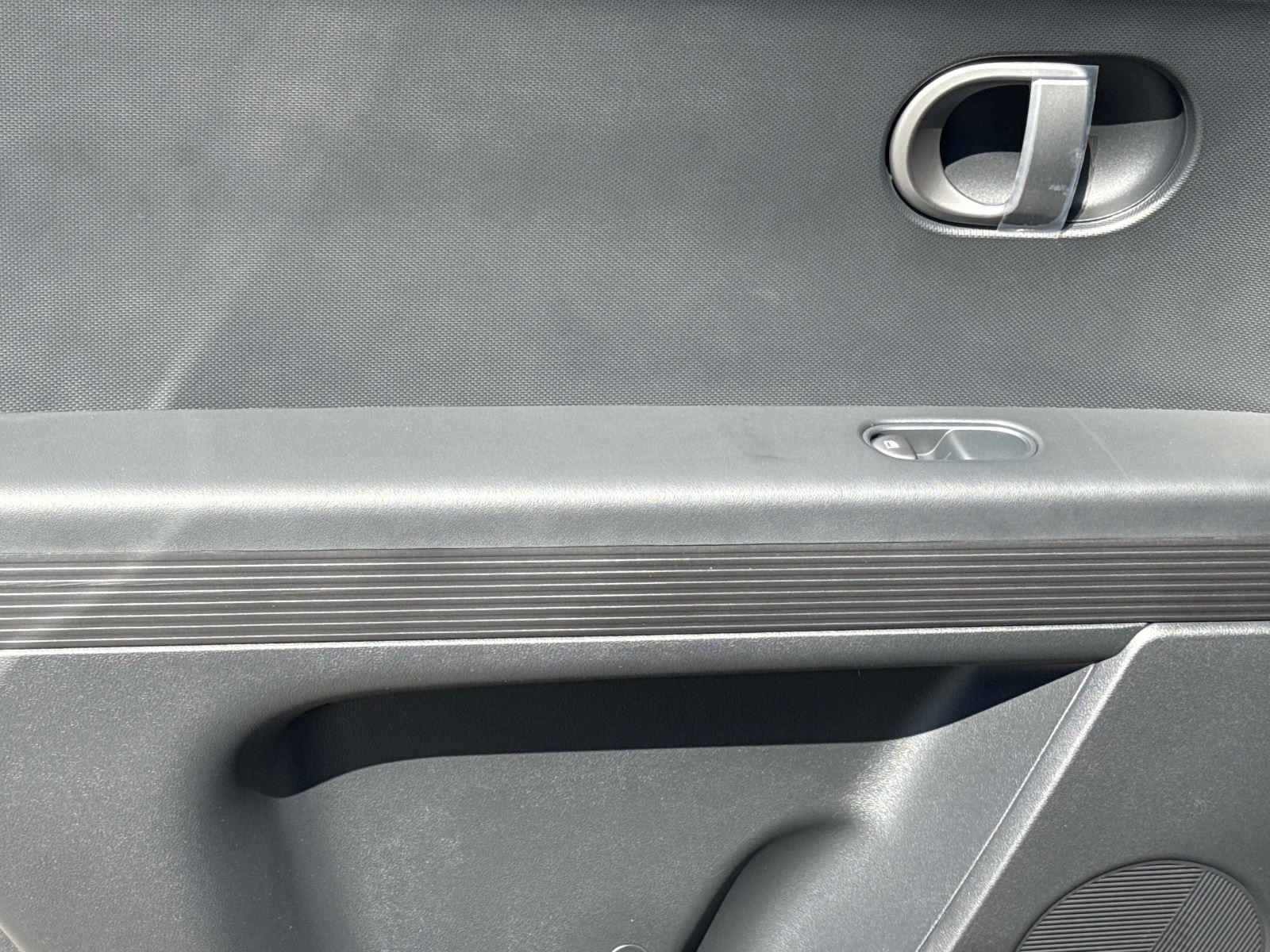 2026 Hyundai IONIQ 5 SE