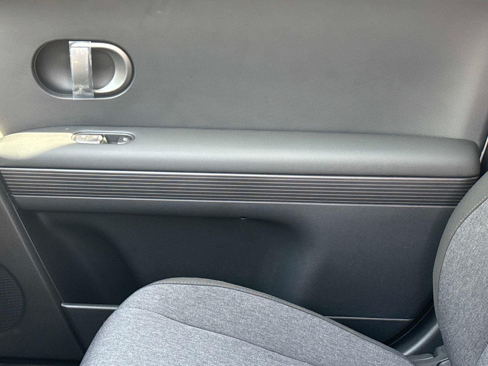 2026 Hyundai IONIQ 5 SE